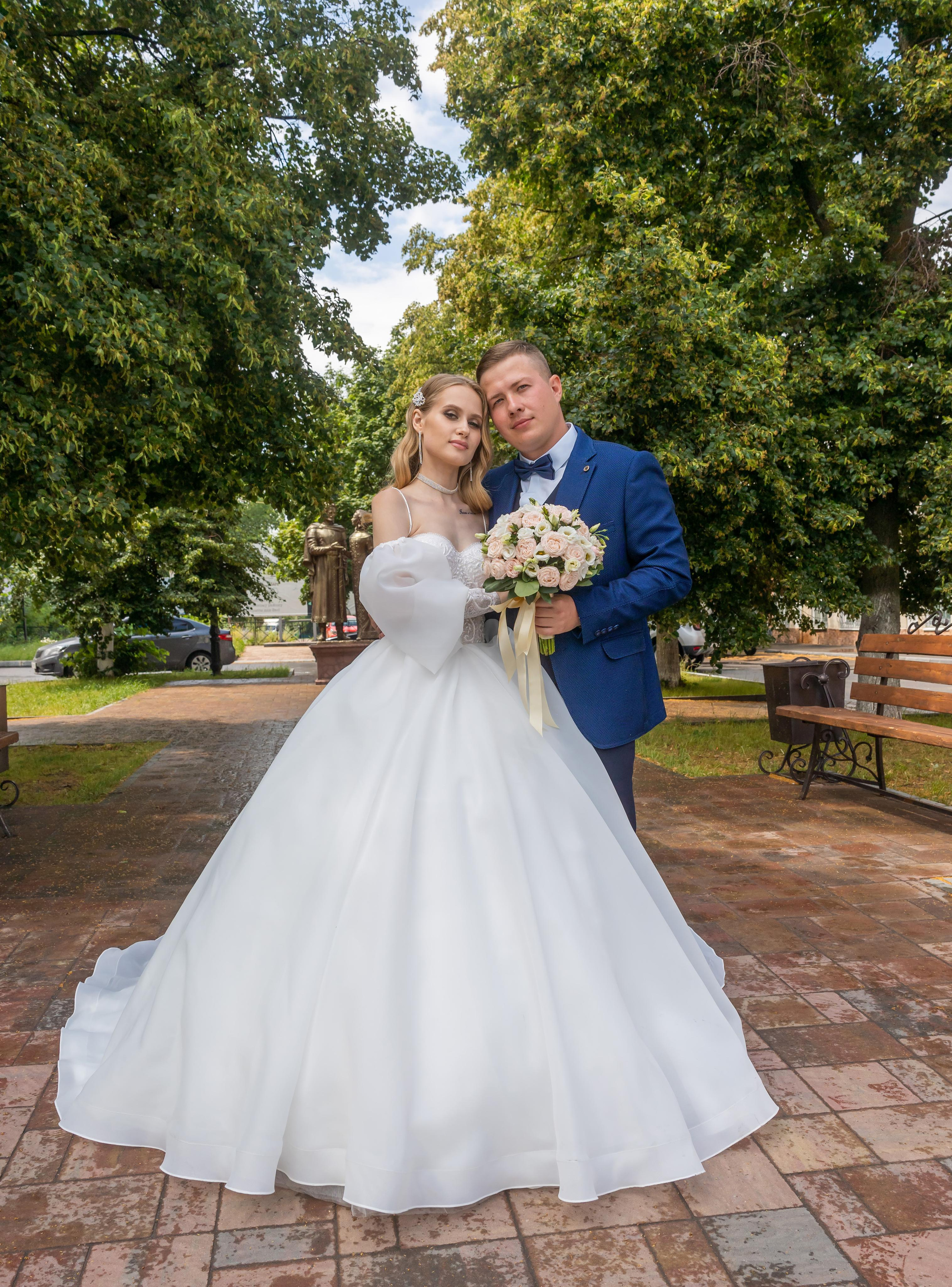 Кирилл и Ксения. Фотограф Петров Александр Свадьбы, Съемка в студии, Выпускные альбомы г. Балашов