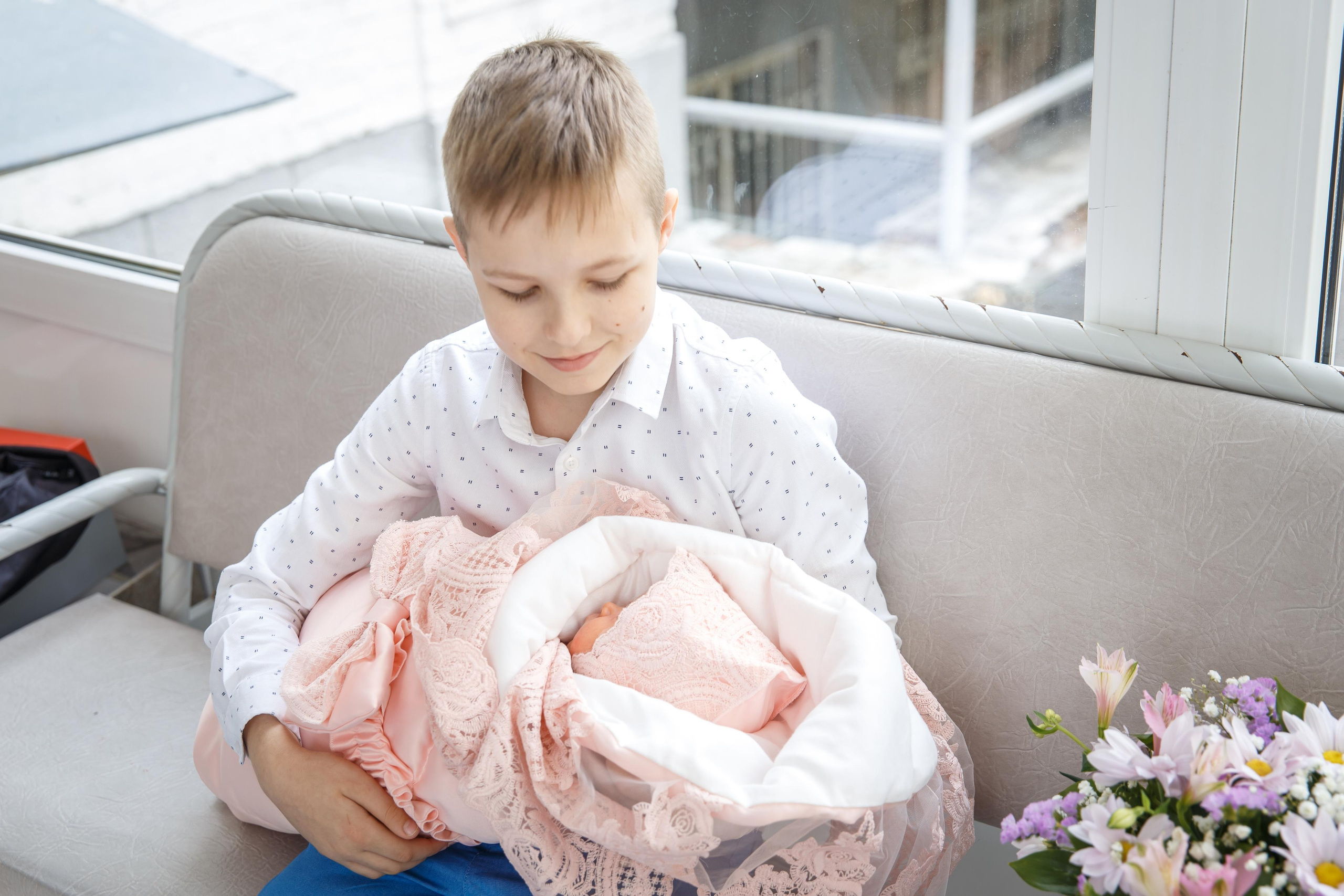 Выписка из Роддома. Семейный и детский фотограф в Ростове-на-Дону