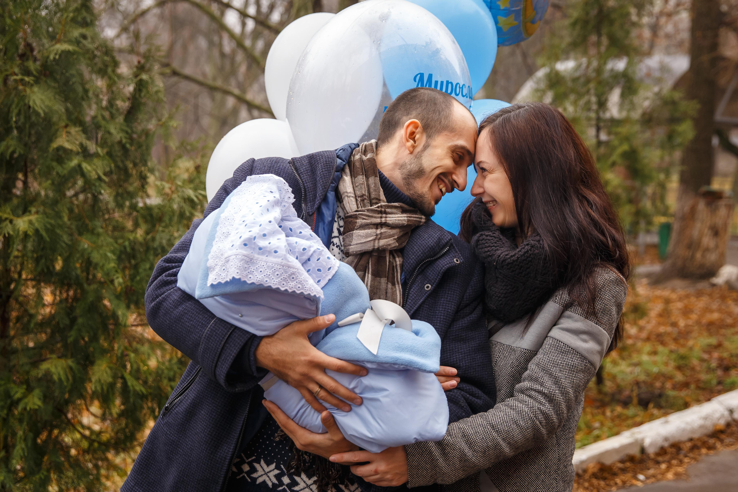 Выписка из роддома с домашней частью. Семейный и детский фотограф в Ростове-на-Дону