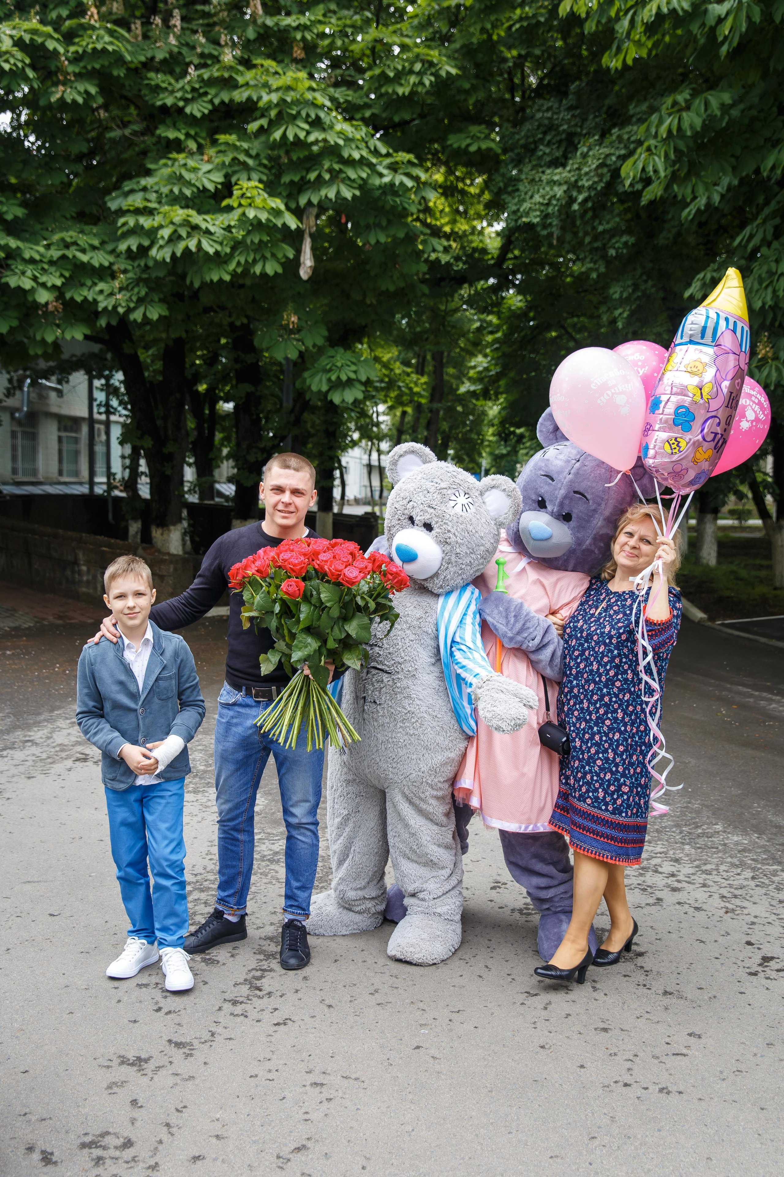 Выписка Евы из роддома ЦГБ. Семейный и детский фотограф в Ростове-на-Дону