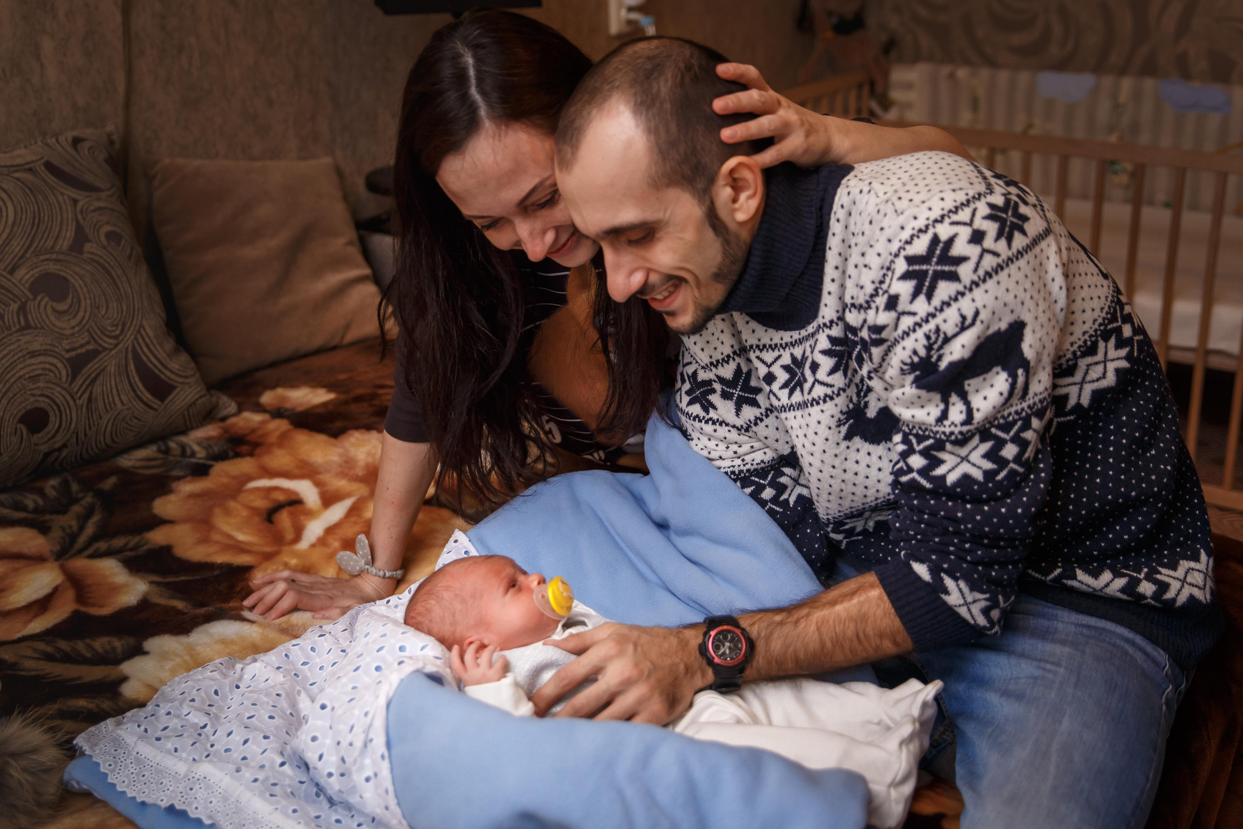 Выписка из роддома с домашней частью. Семейный и детский фотограф в Ростове-на-Дону