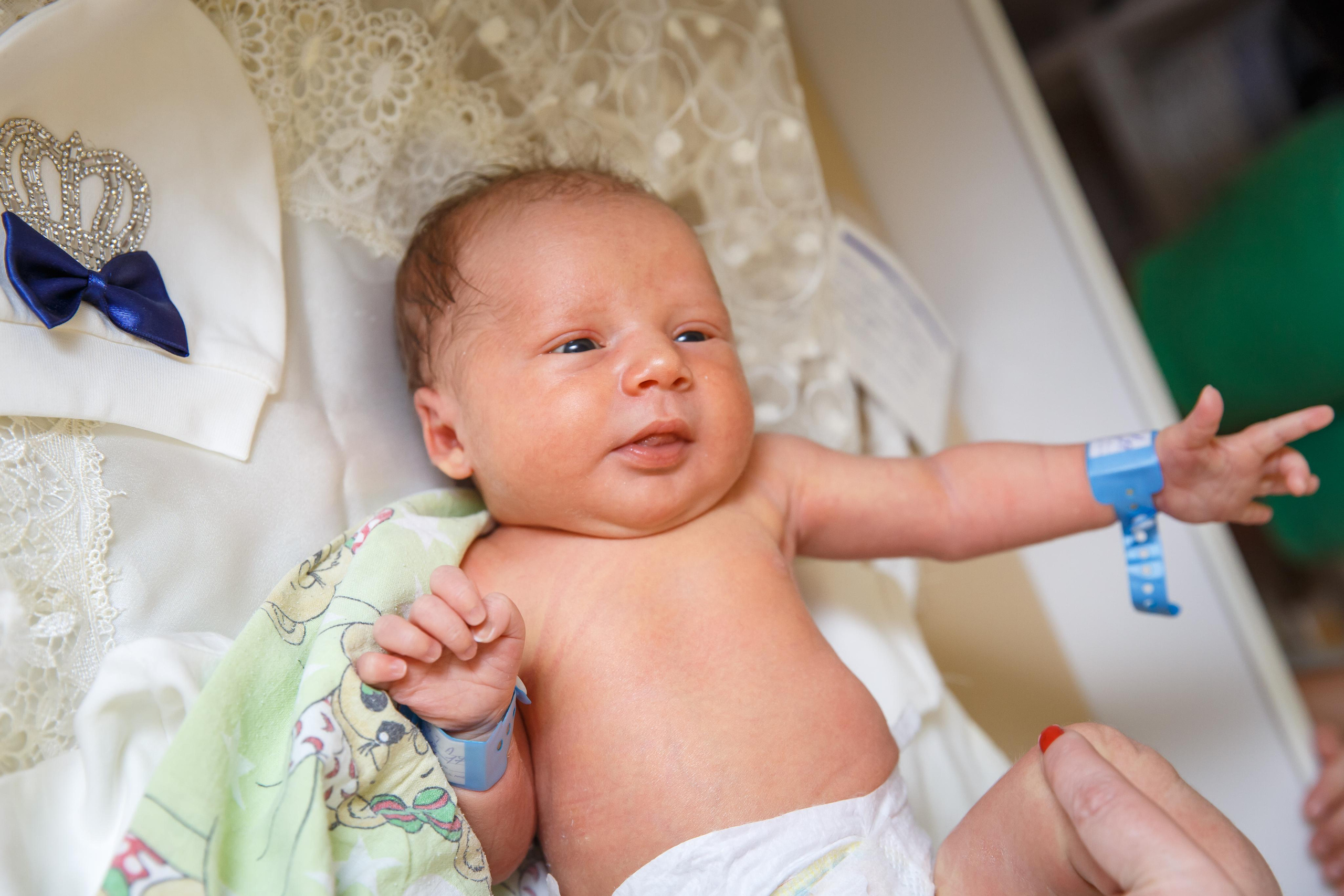 Летняя выписка ЦГБ. Семейный и детский фотограф в Ростове-на-Дону