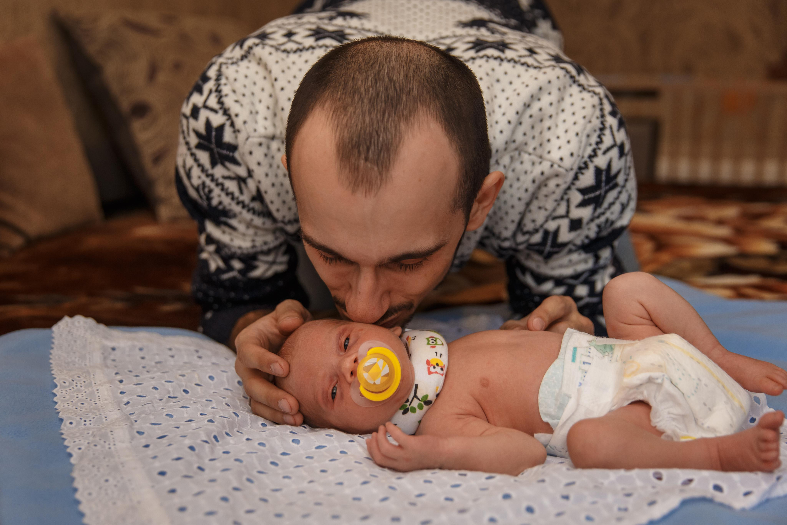 Выписка из роддома с домашней частью. Семейный и детский фотограф в Ростове-на-Дону