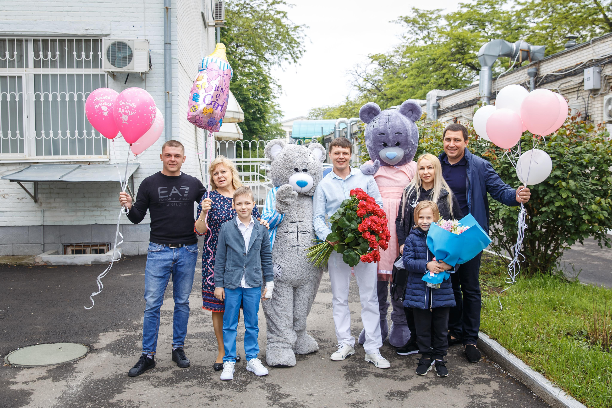 Выписка Евы из роддома ЦГБ. Семейный и детский фотограф в Ростове-на-Дону