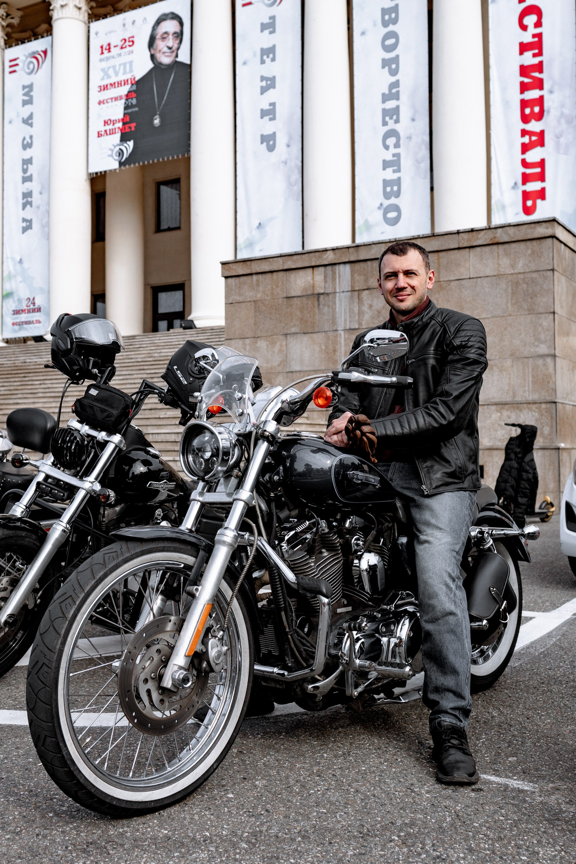 Клуб Harley Davidson. Свадебный фотограф ростов-на-Дону / Сочи / Москва