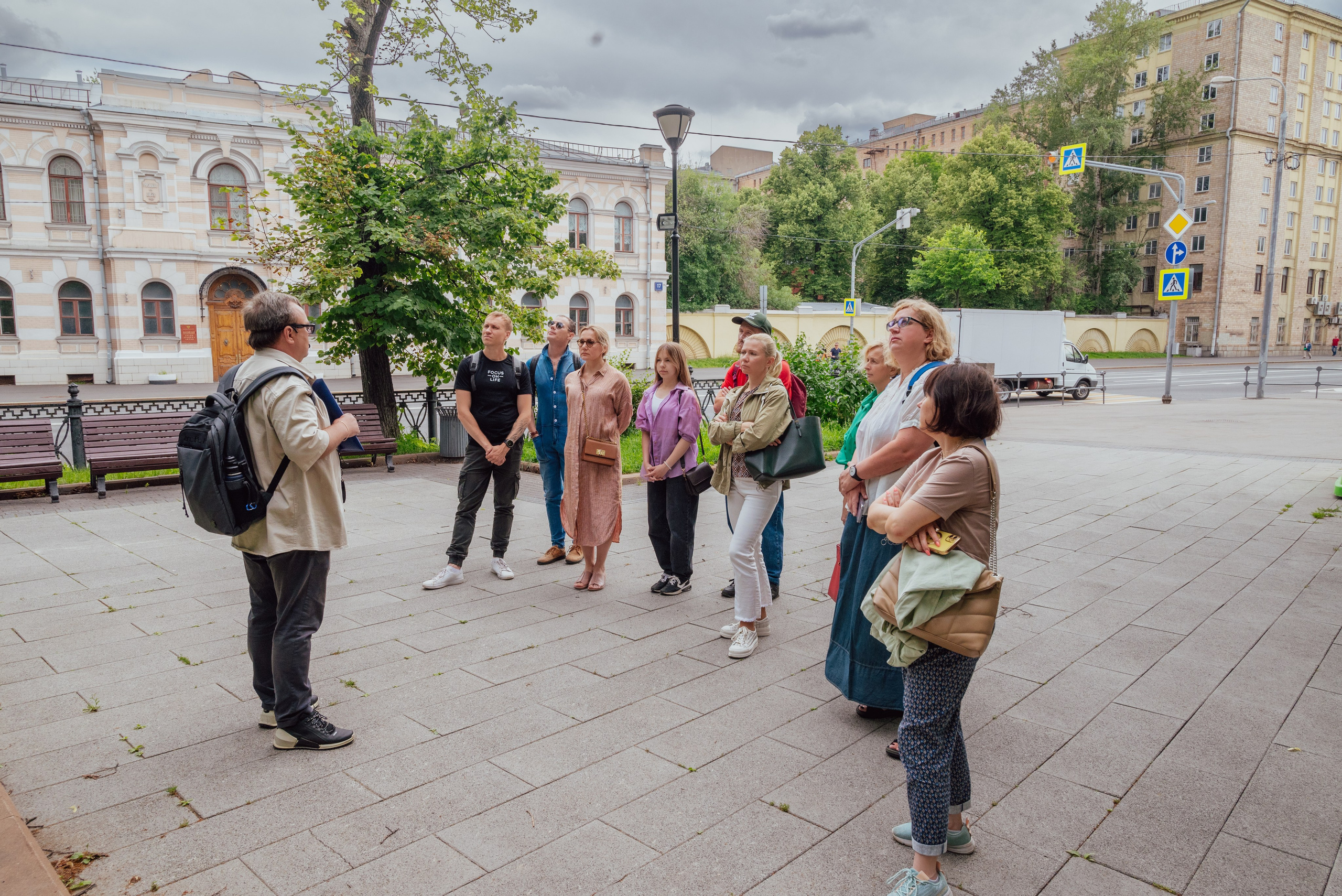 Гордость отечественной медицины. П&П — Полезное с Приятным. Фотоэкскурсии — Москва на память. Экскурсовод и фотограф в Москве. Увези столицу в своём альбоме!