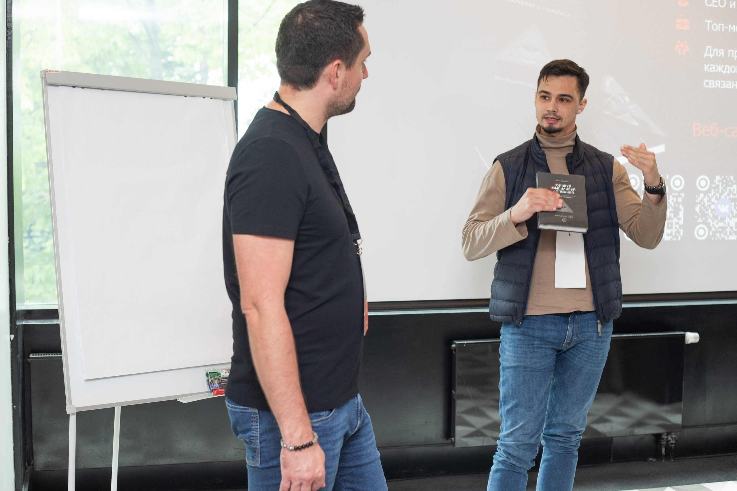 Репортажная фотосъемка во Владивостоке. Портретный, свадебный, репортажный фотограф во Владивостоке Юлиана Джули Фокс