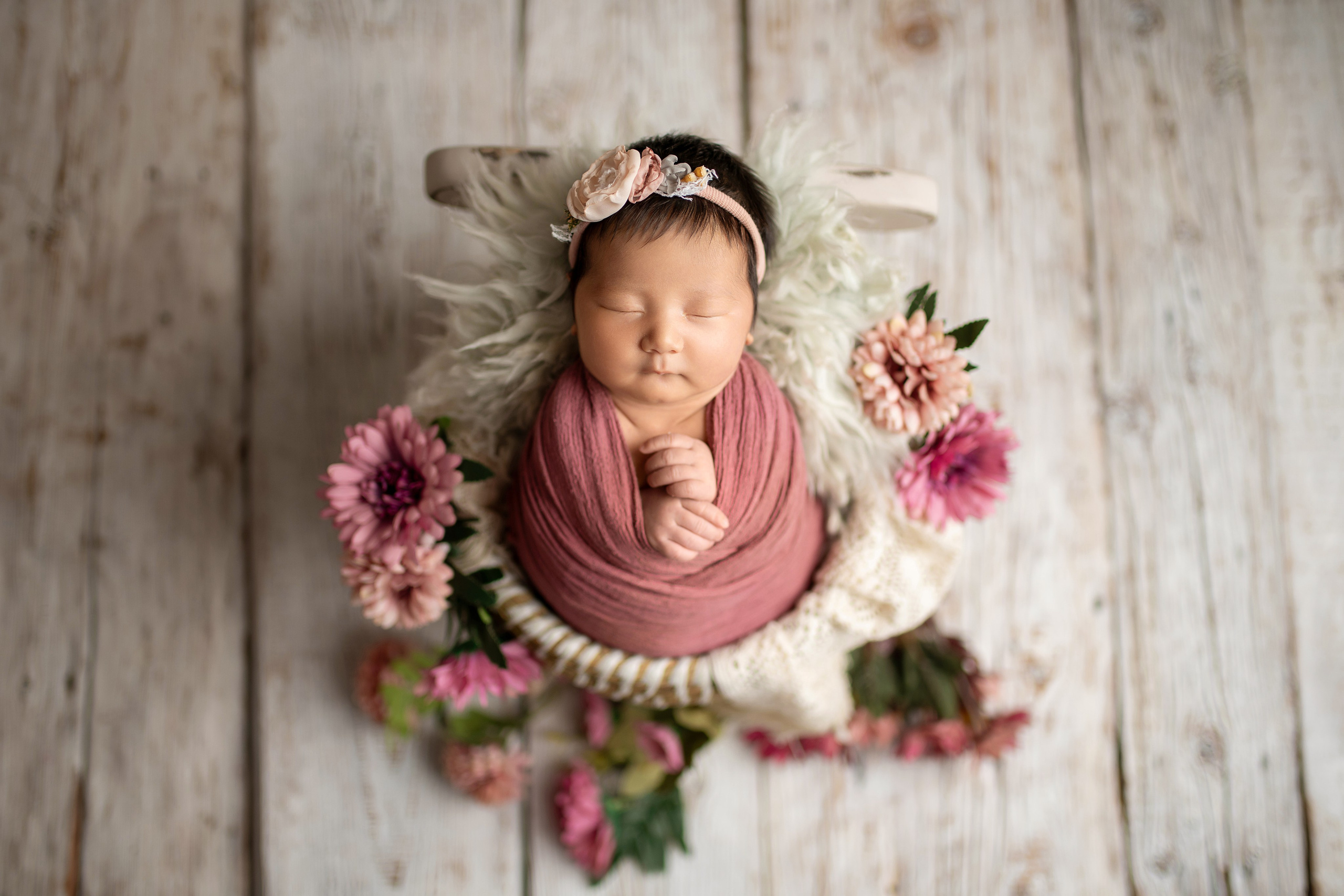 NEWBORN. Творческая команда Ульяшевы, свадебная и семейная фотография. Кахахста