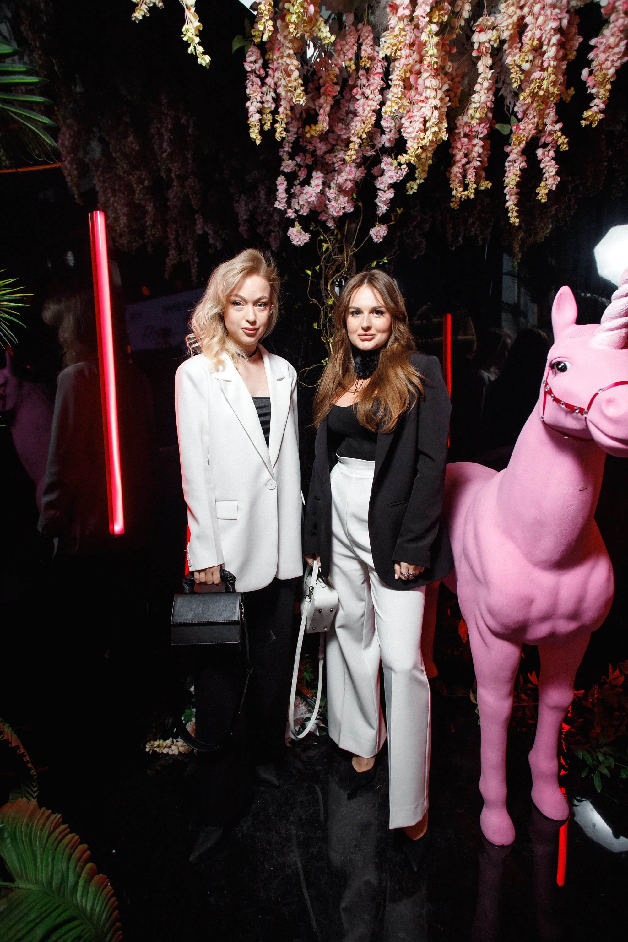 BRAVO FLORA EVENT. СВОИ. ФОТООТЧЕТЫ-СОБЫТИЯ-МЕСТА