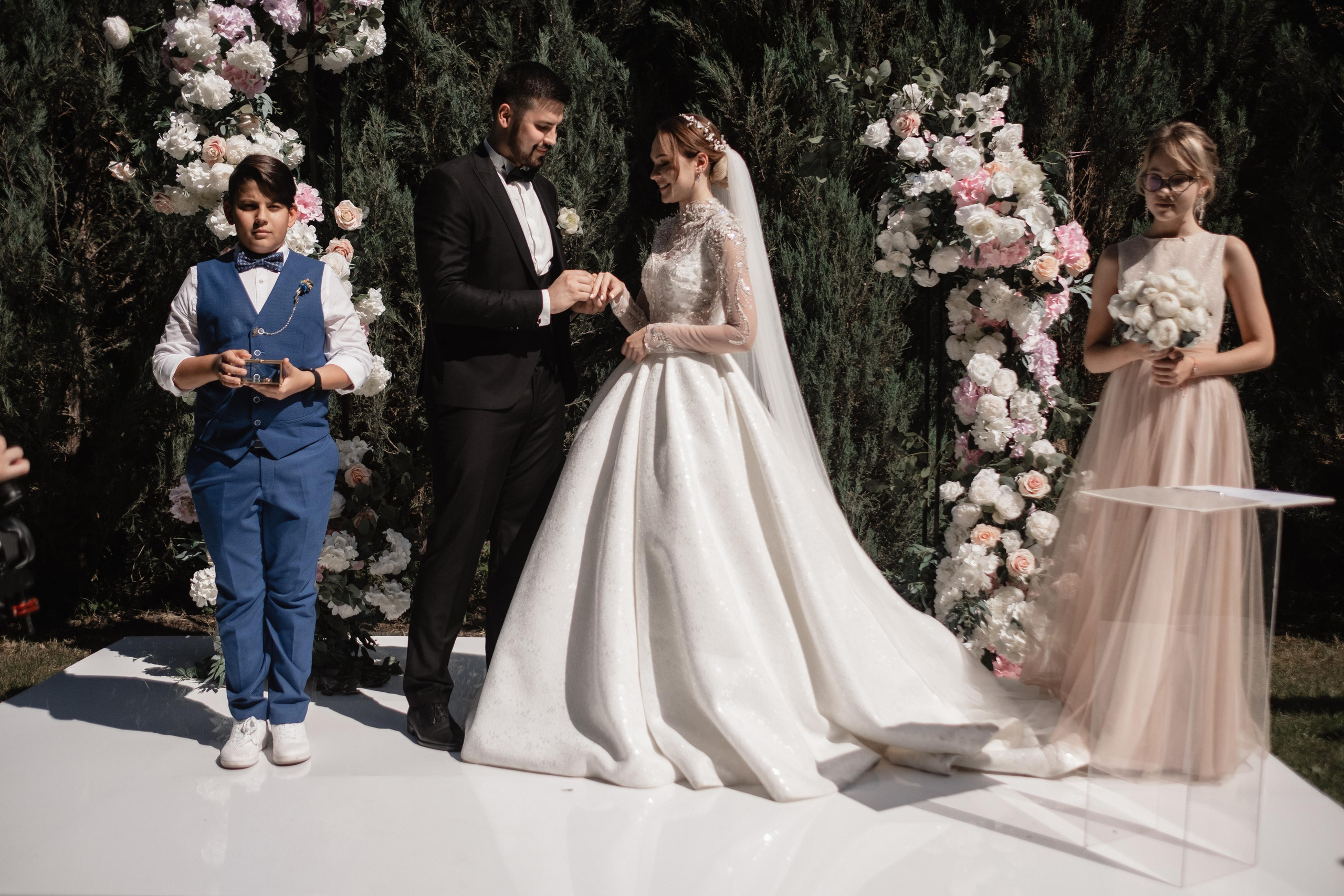 Выездная регистрация брака