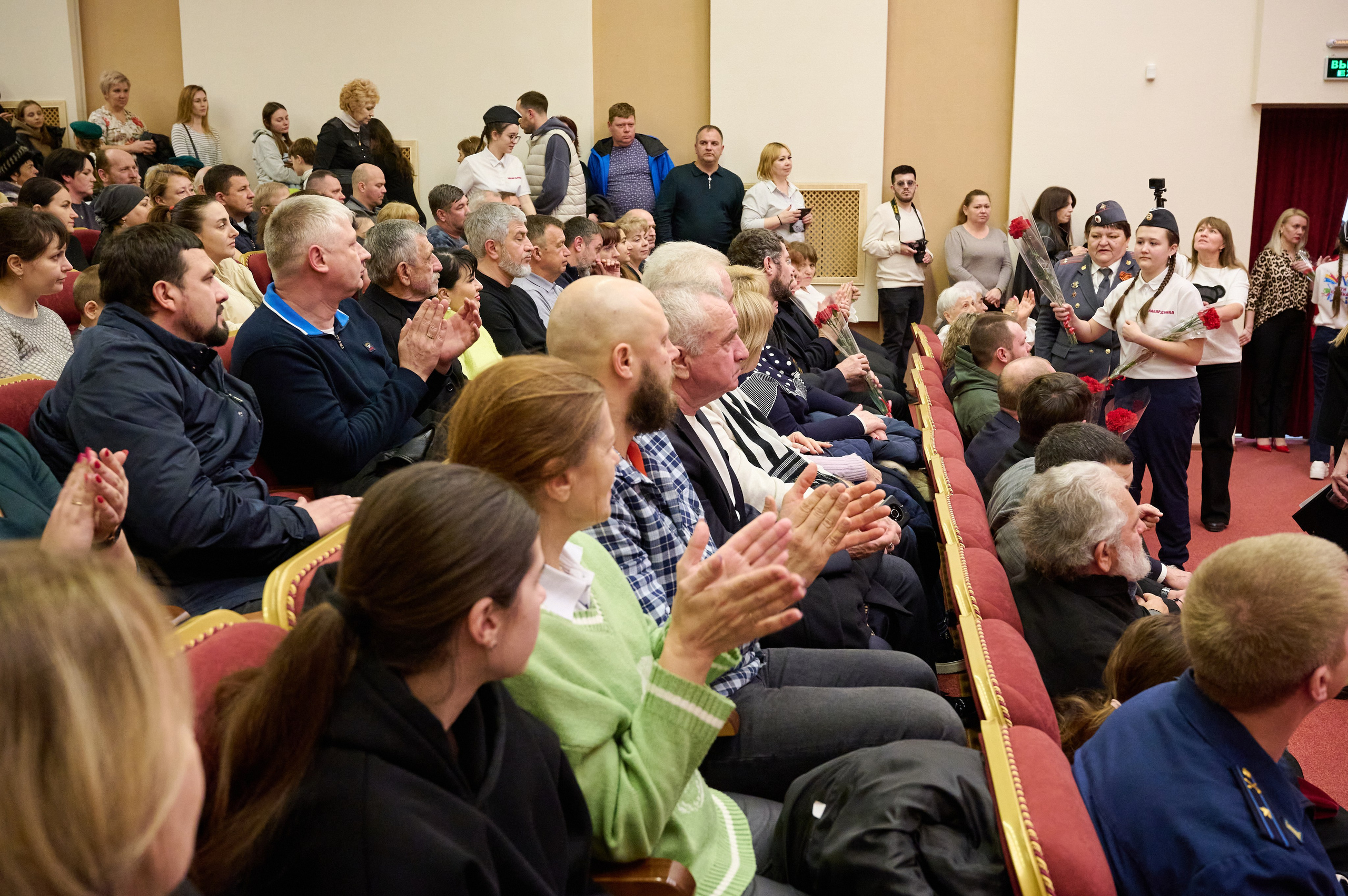 Кабардинка 23 февраля. Жизнь курорта Кабардинка в фотографиях