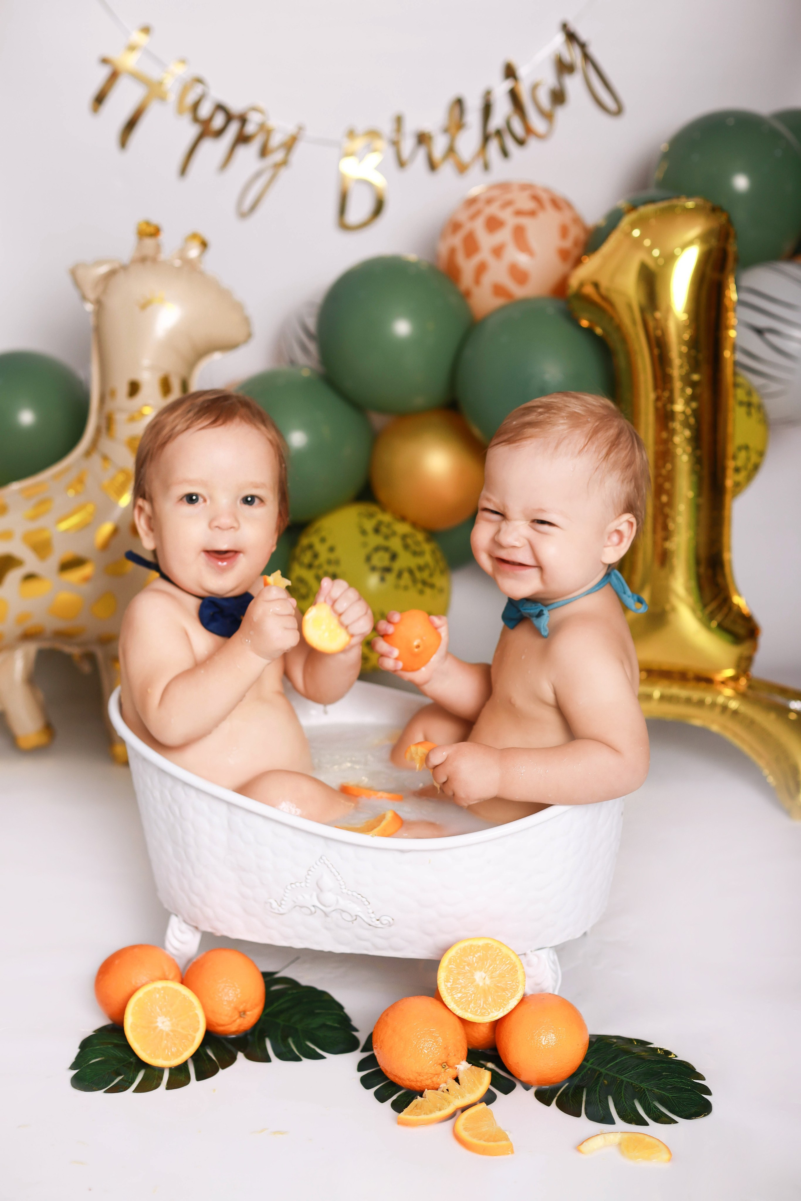 Годовасие. Фотограф беременности, новорожденных и детей до года в Астане