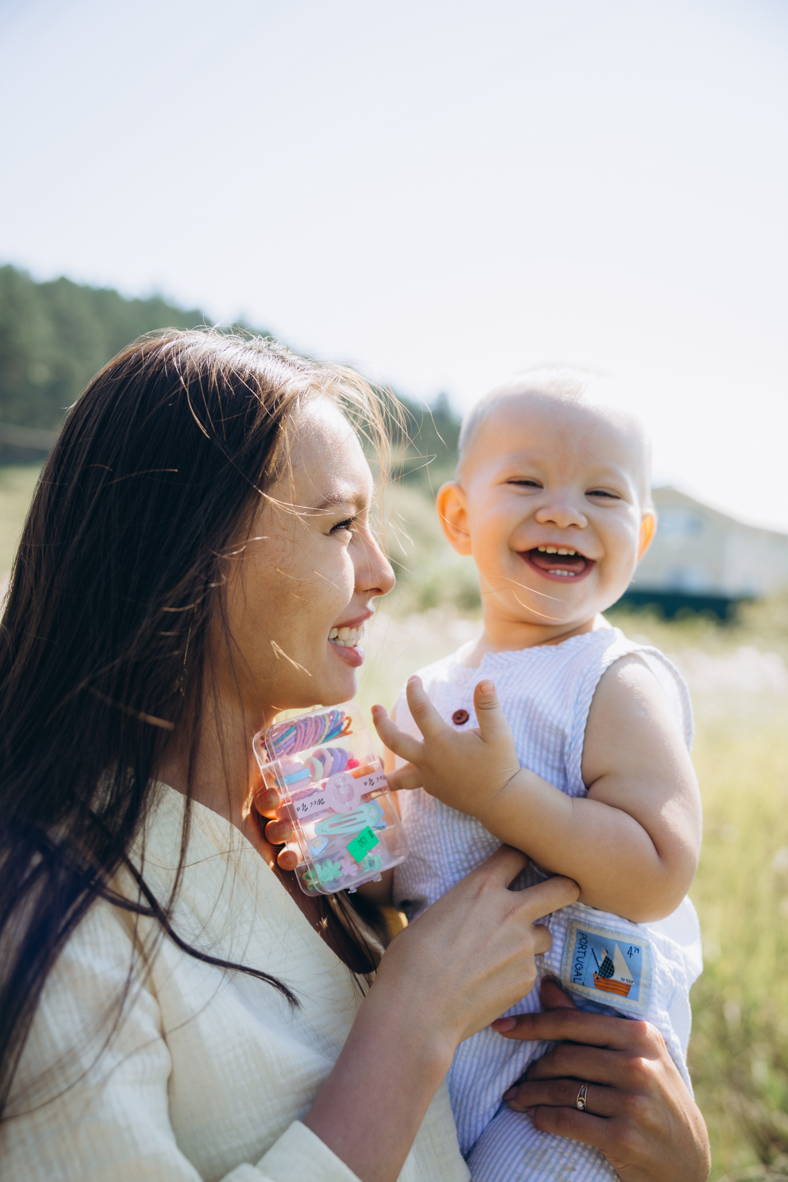 Семейная съёмка в поле. Свадебный, семейный фотограф в Иркутске Светлана Макаричева