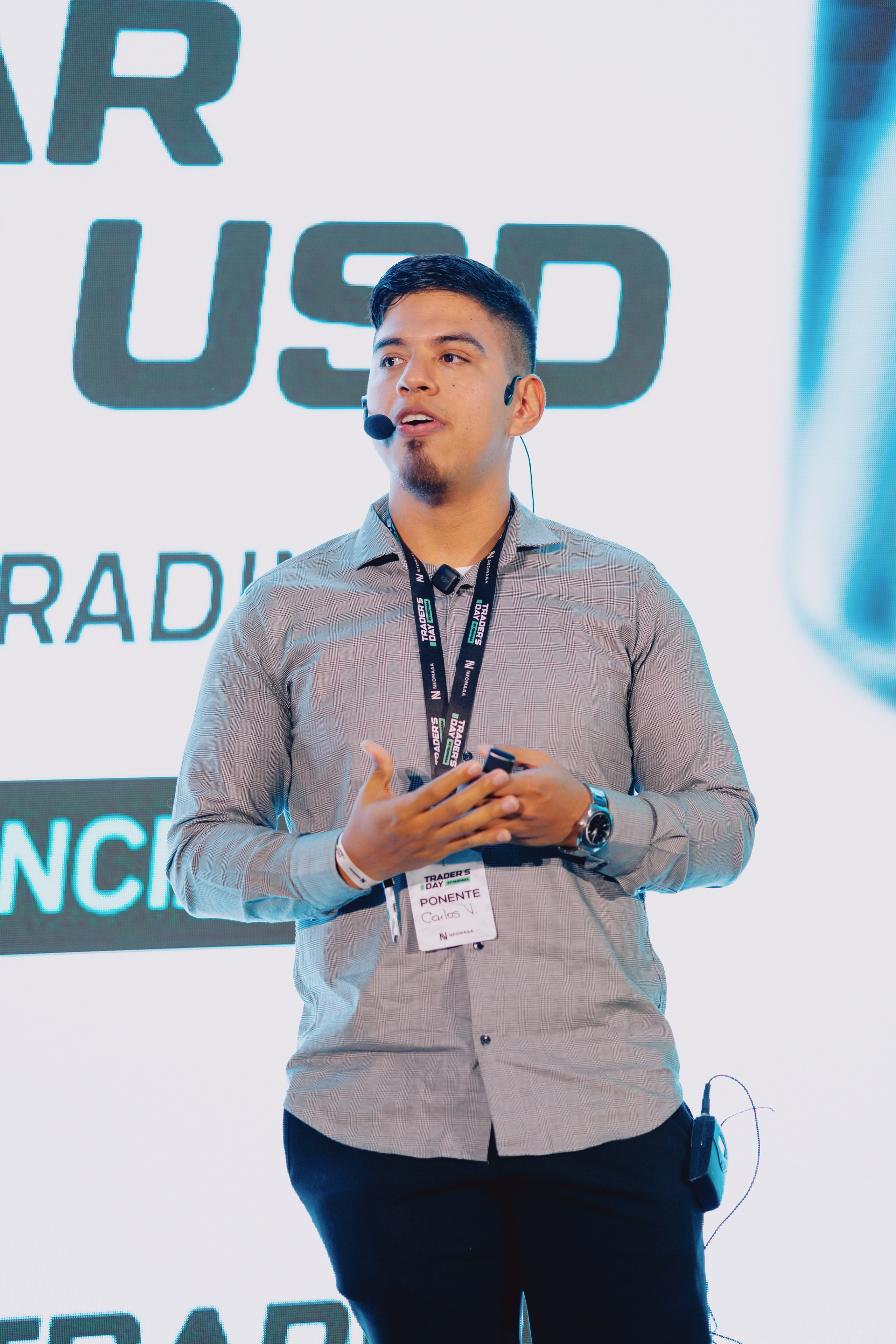 TRADERS DAY By NeomAAA Medellin. NeomAAA Funds Gallery