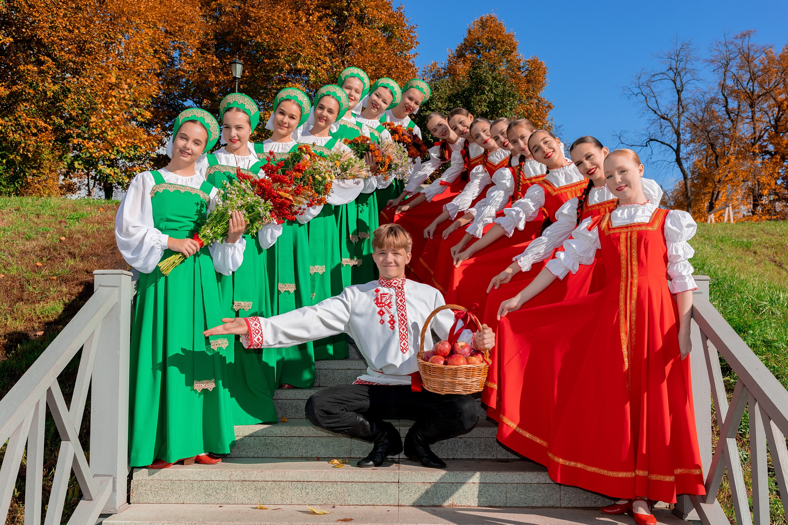 Классные выпускные альбомы в Орле и Орловской области. Фотограф на выпускной