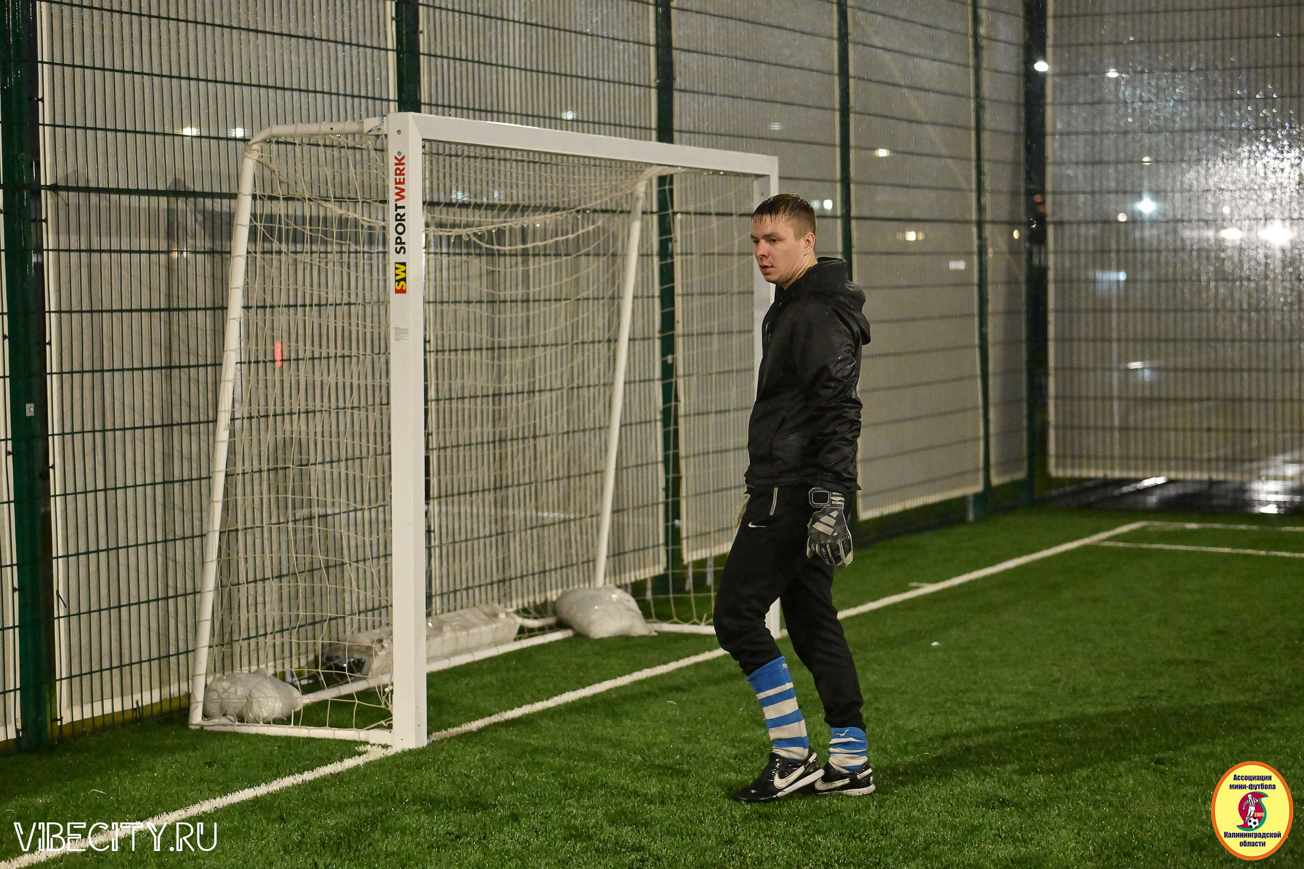 ИГРЫ МИНИ-ФУТБОЛЬНОЙ ЛИГИ. VIBECITY.RU Вайб Сити Ру Фоторепортажи Фотоотчеты Калининград
