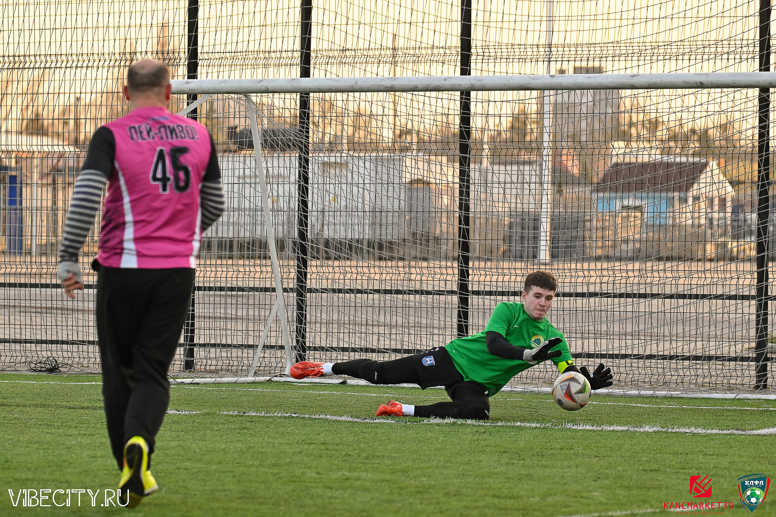 XX ЧЕМПИОНАТ КАЛИНИНГРАДСКОЙ ЛФЛ КАНЦМАРКЕТ39 сезона 2024–2025 гг. VIBECITY.RU Вайб Сити Ру Фоторепортажи Фотоотчеты Калининград