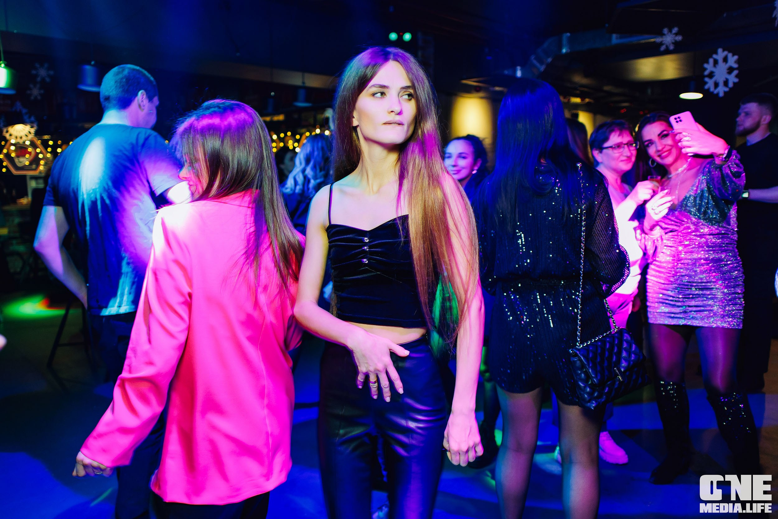 Фоторепортаж из бара Барре. One Media Life: фоторепортажи, фотоотчеты с мероприятий и заведений