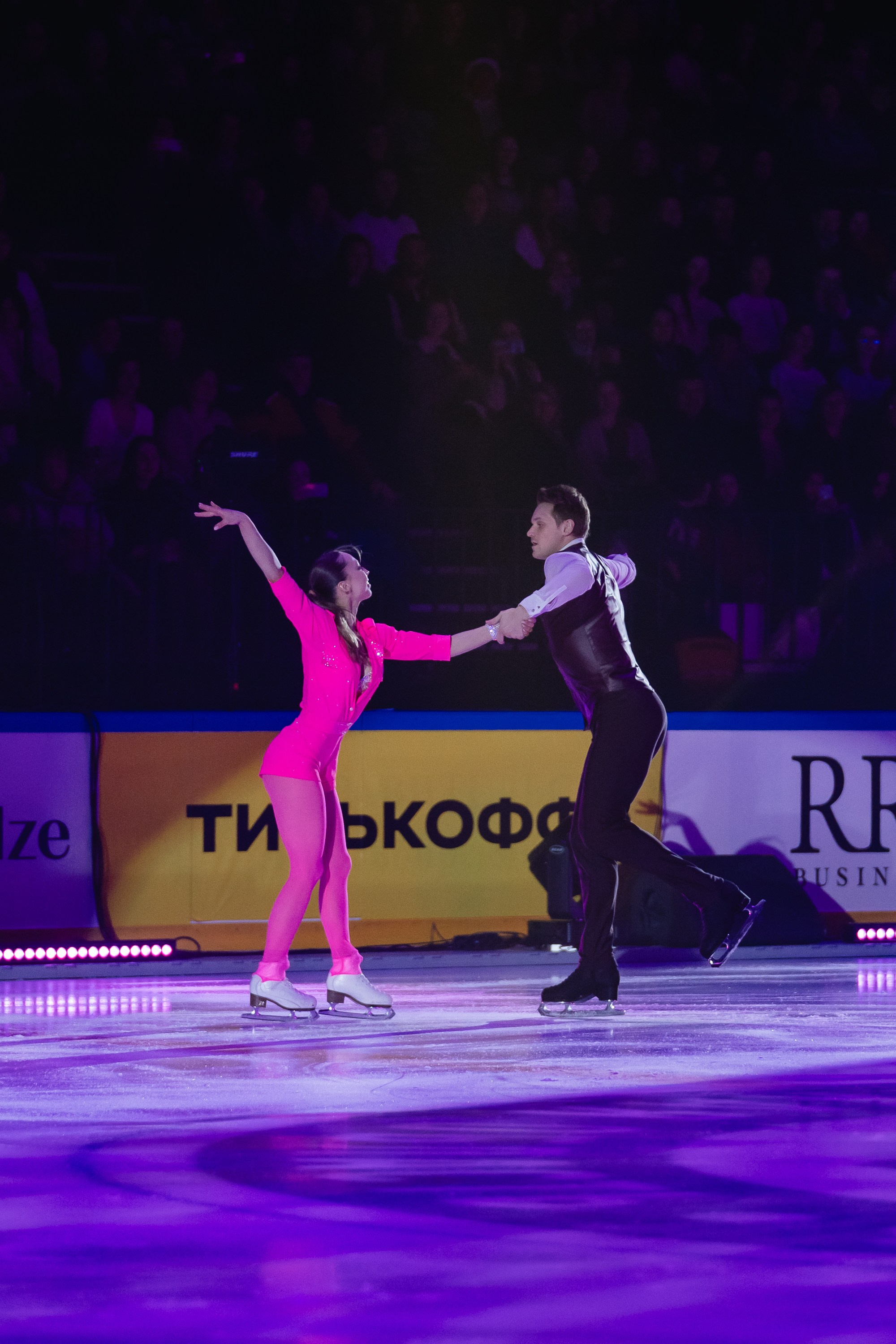 Шоу «Чемпионы на льду» в Новосибирске. Воробьева Ксения — Спортивный и танцевальный фотограф Новосибирск
