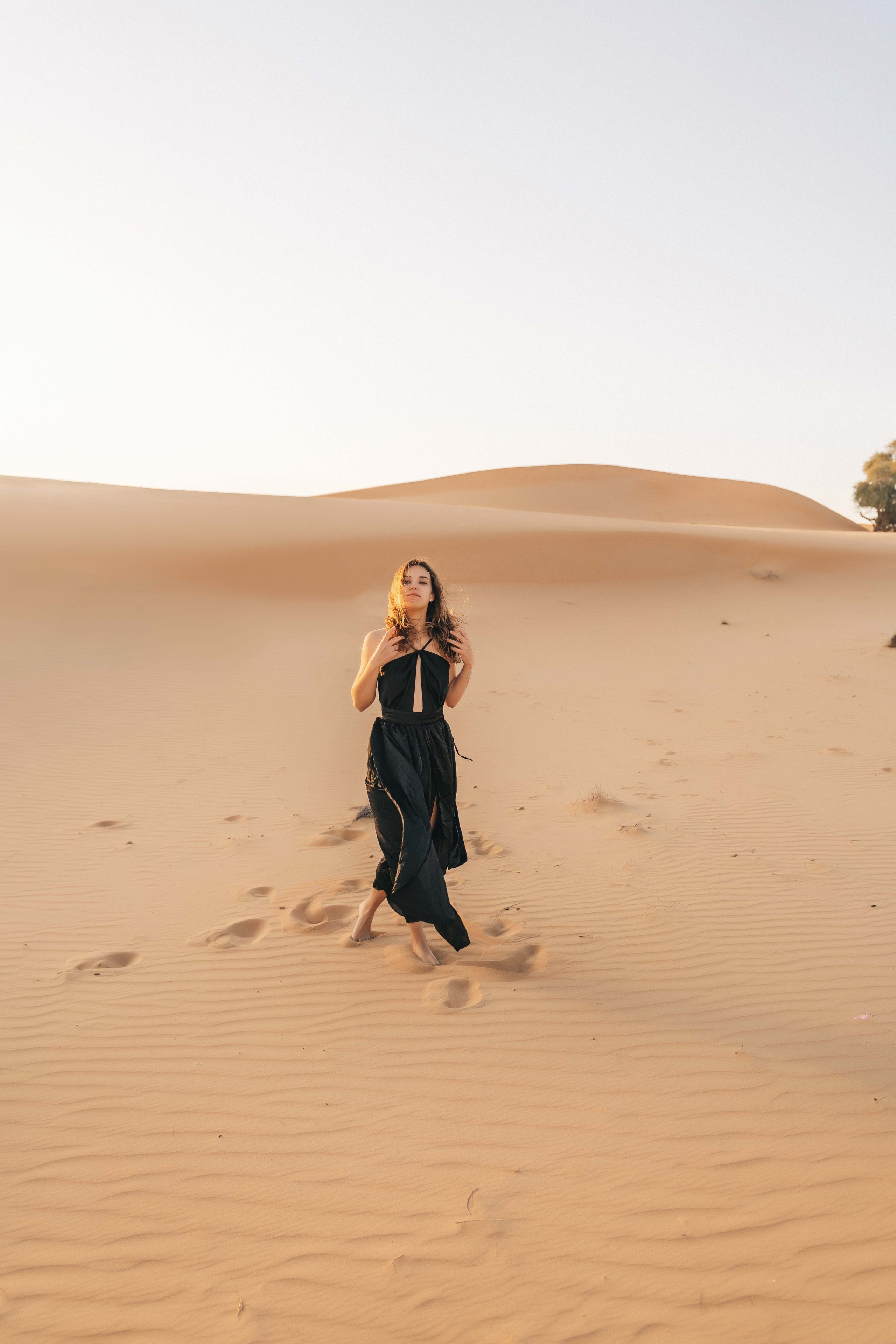ФОтосессия в пустыне с выездом из Абу-Даби. Фотограф и видеограф в Москве и Абу Даби Мария Кулагина