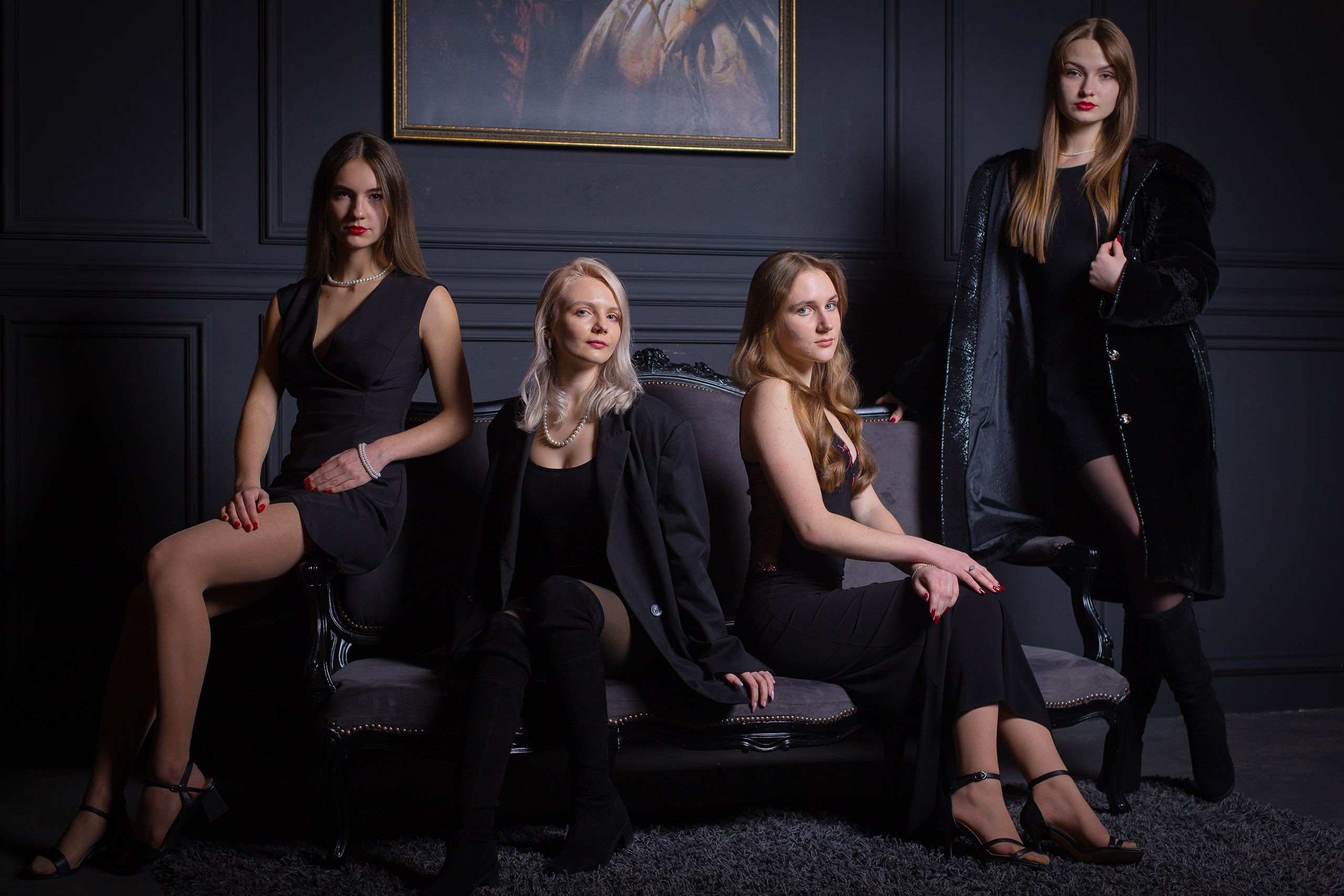 Тематическая студийная фотосессия для выпускных альбомов Жанна Бакунович