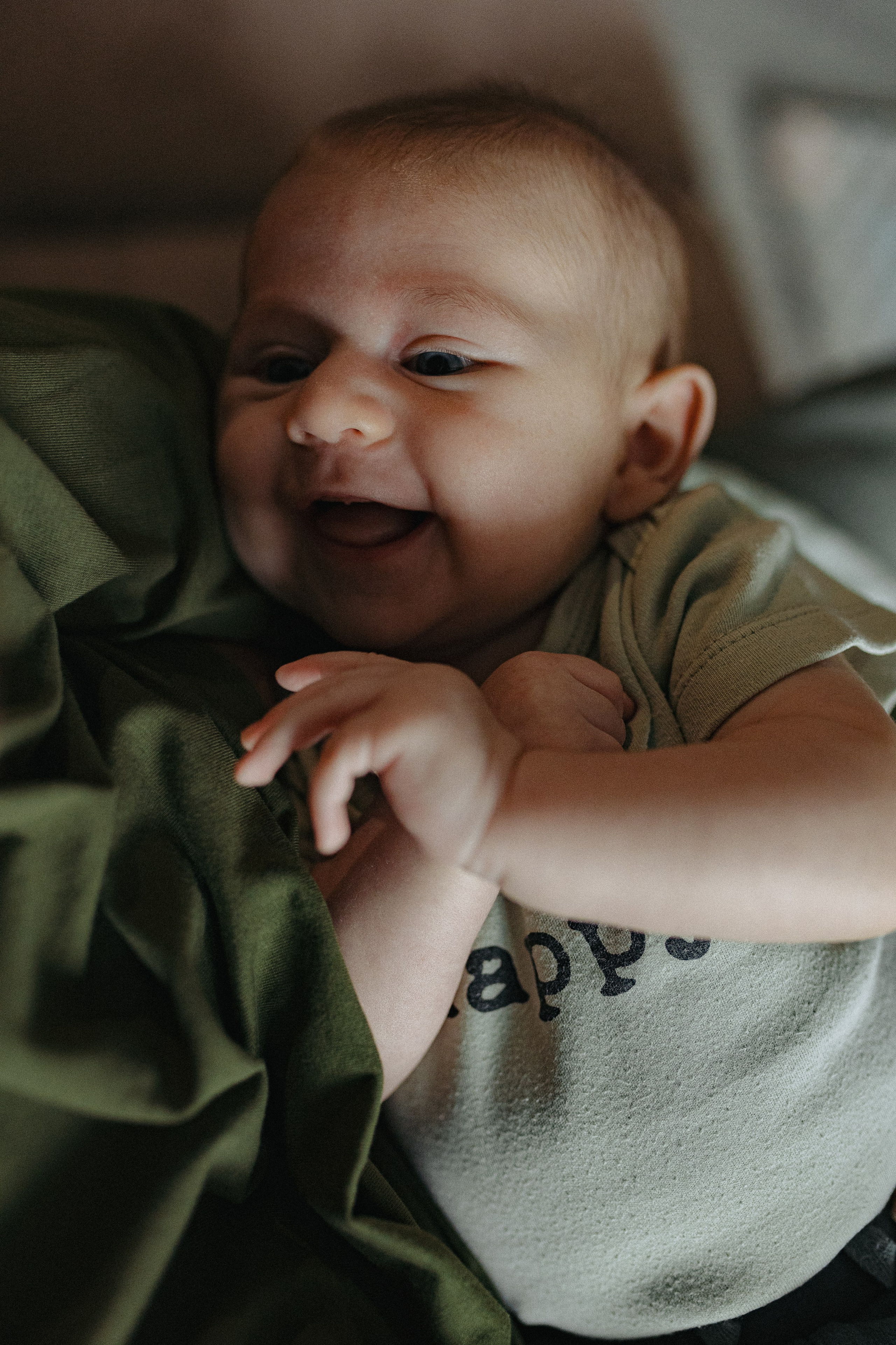 Домашняя семейная фотосессия с малышом. Портретный и семейный фотограф в Москве Мария Рослякова