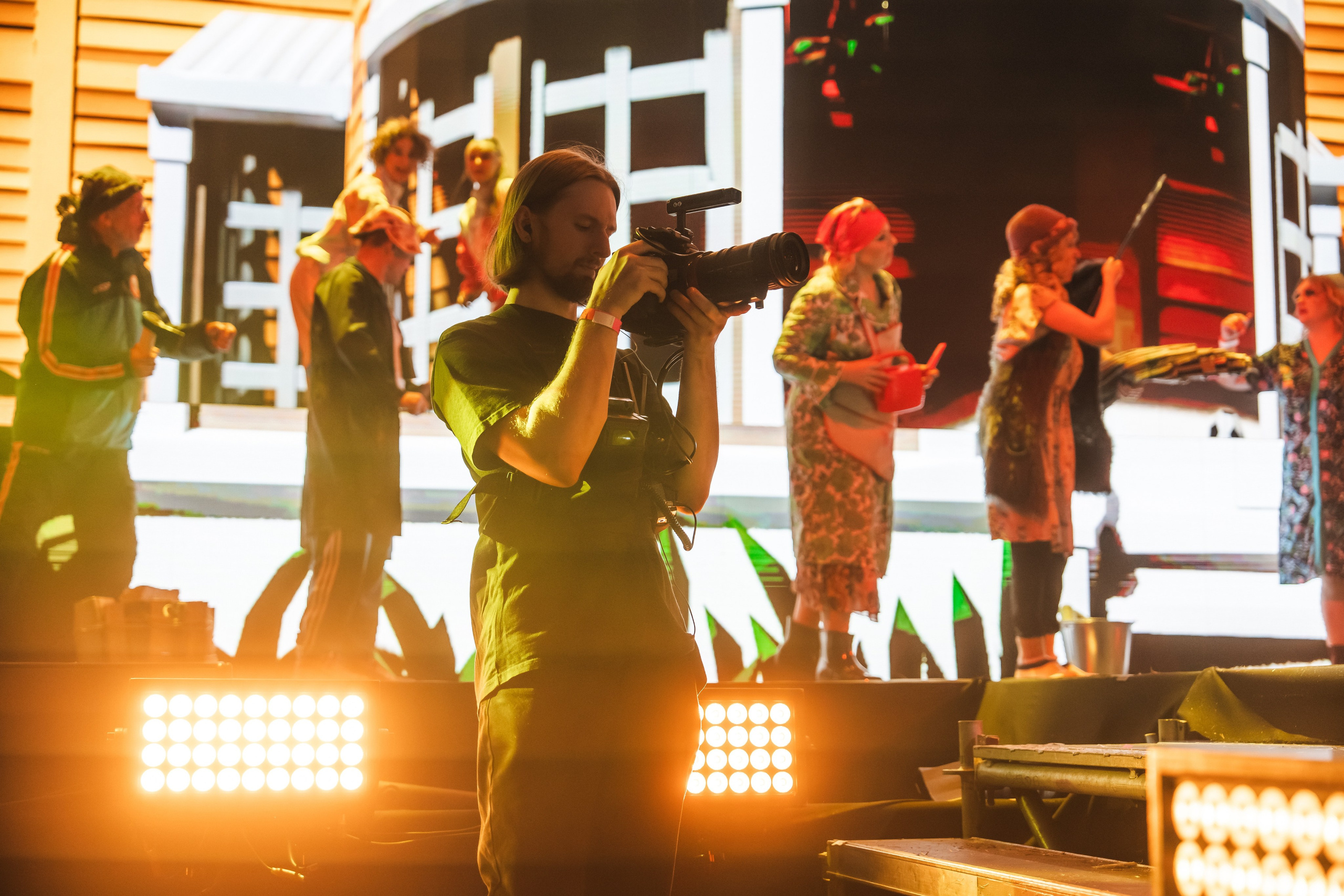 Superdiskoteka 90. Svyatoslav Bunkov | photographer