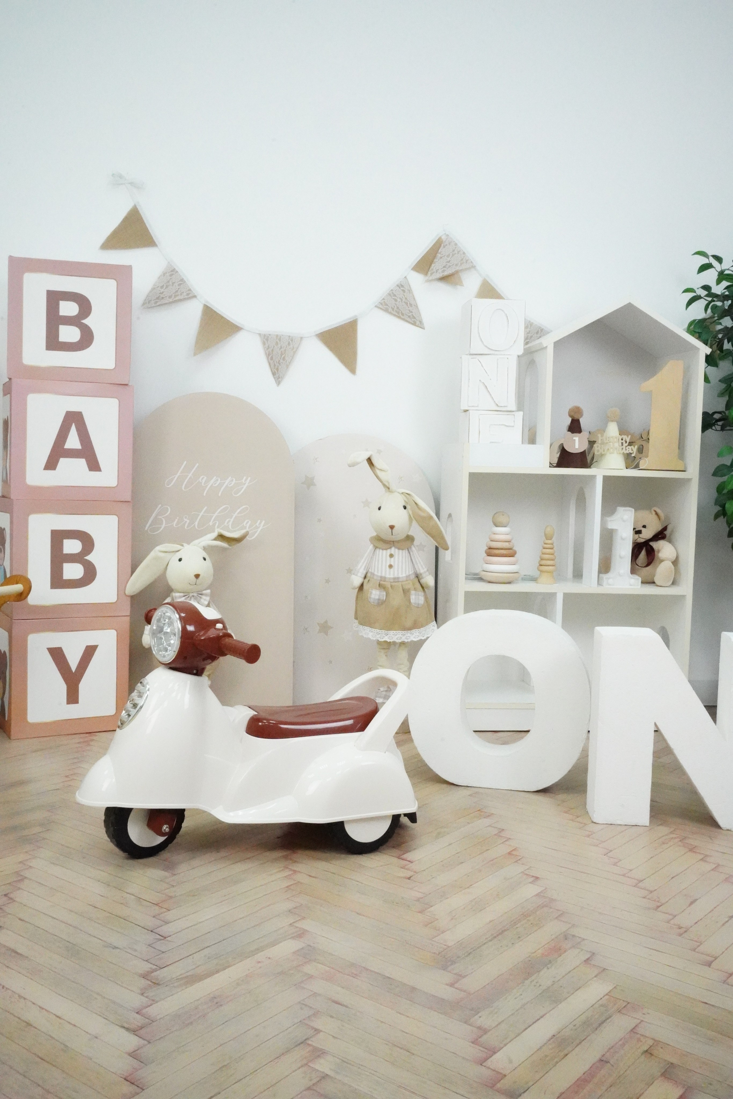 Наши Новые Фотозоны. Детская Фотостудия ГОДОВАСИКИ в Санкт-Петербурге фотосесия на годик