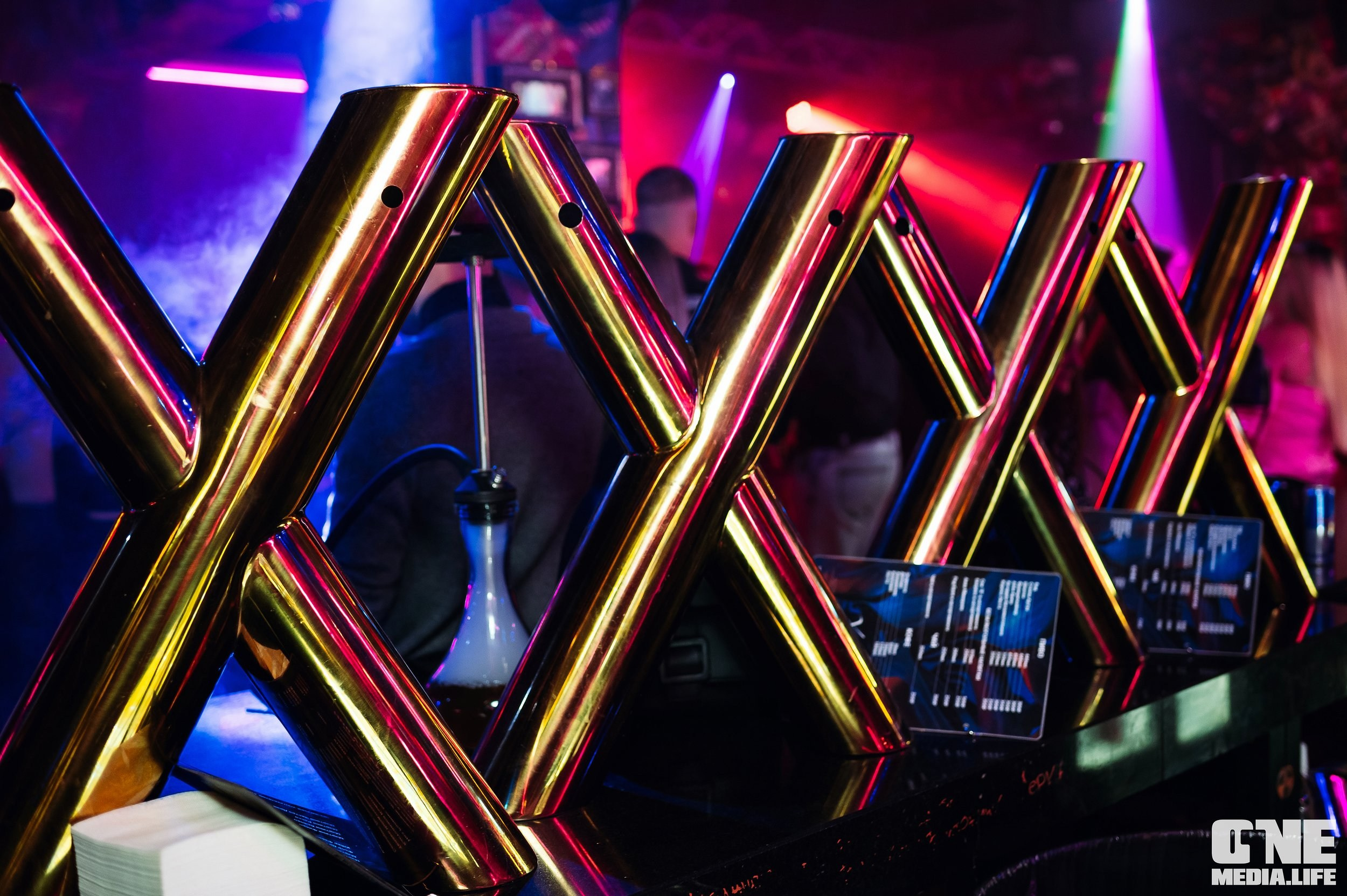 Фоторепортаж из бара XxxX. One Media Life: фоторепортажи, фотоотчеты с мероприятий и заведений