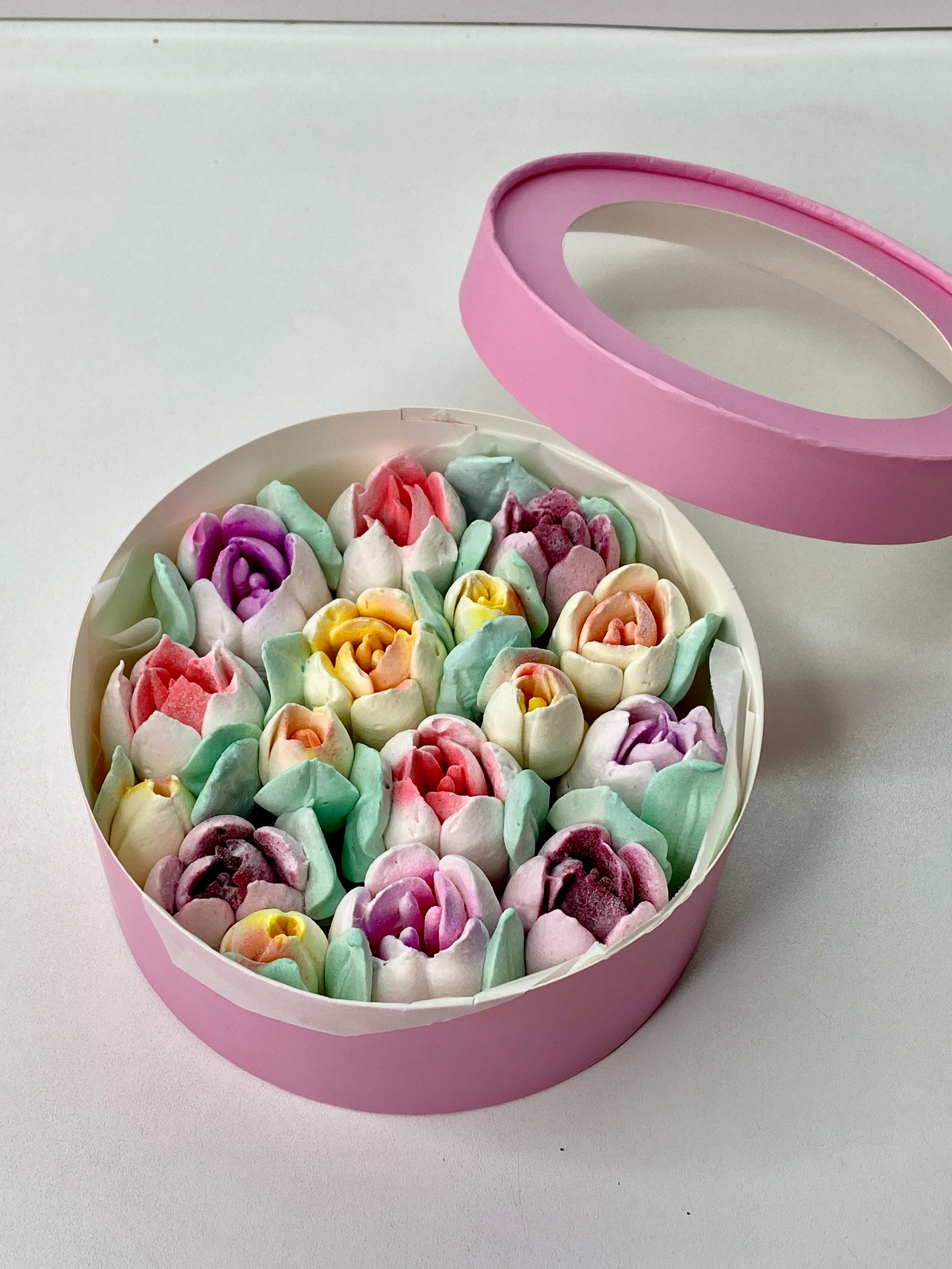 Тюльпаны из зефира в коробке. Katyasugarsugar капкейки, зефир, торты Москва