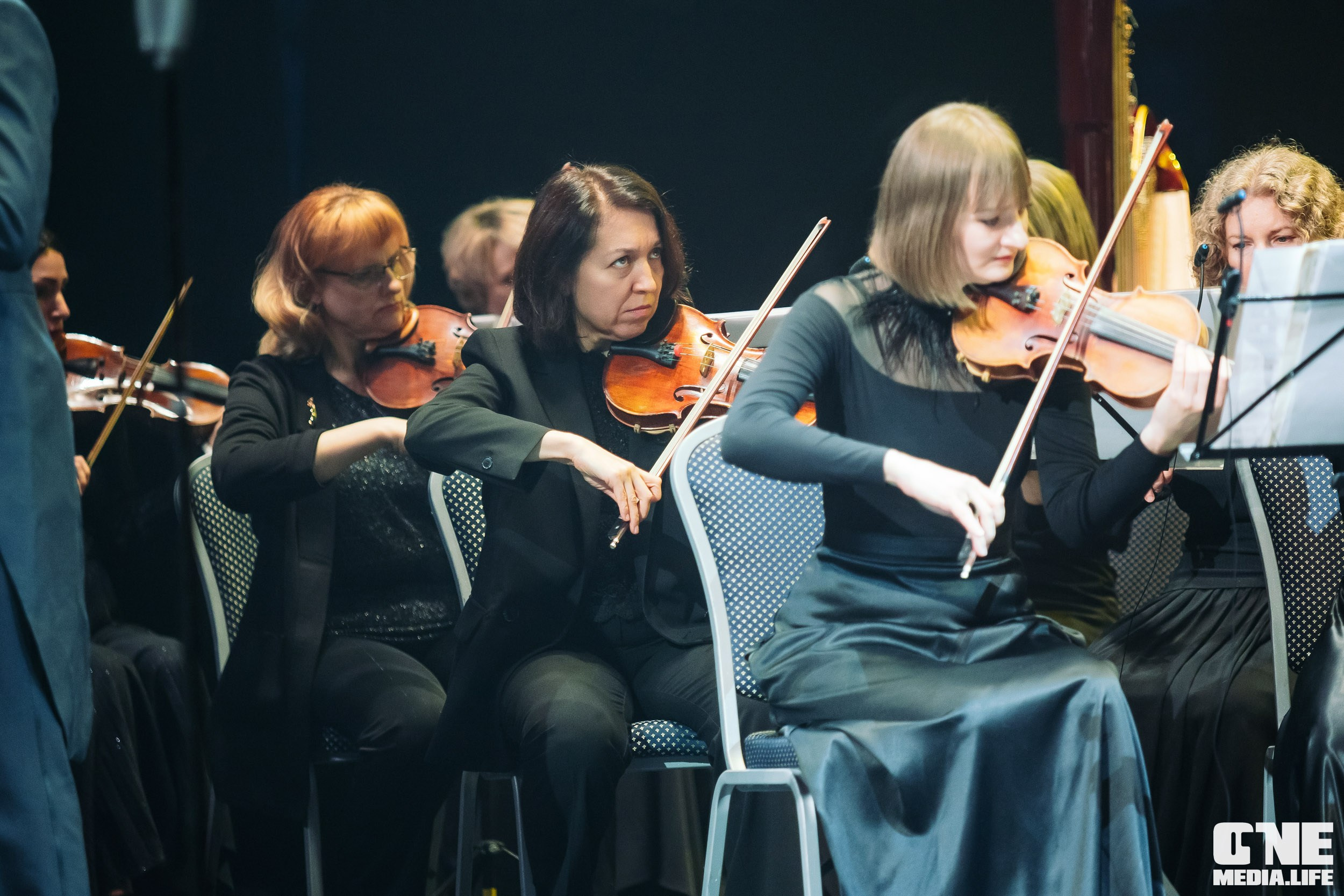 Концерт 8 марта в Янтарь холл. One Media Life: фоторепортажи, фотоотчеты с мероприятий и заведений