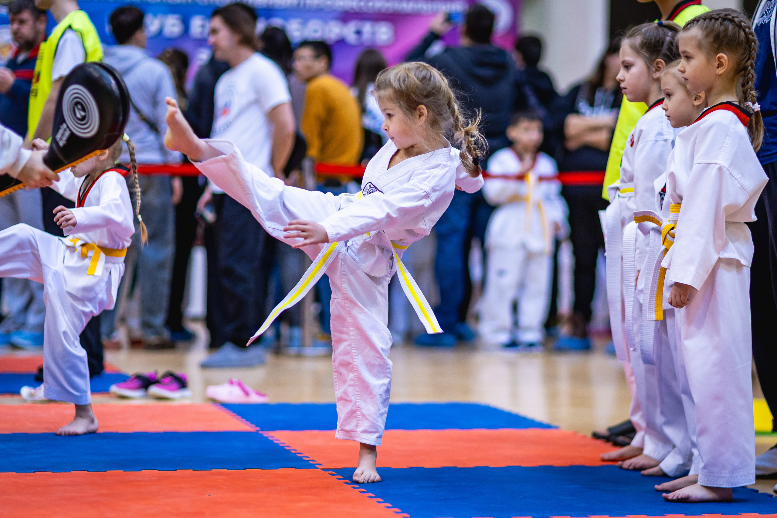 Первенство ВДЮФСОО «ФЕДЕРАЦИЯ ДЕТСКОГО ТХЭКВОНДО РОССИИ» и МОО СПКЕ «ЭРИДАН» по «СИЛОВОМУ МНОГОБОРЬЮ». Спортивный фотограф Максим Серегин