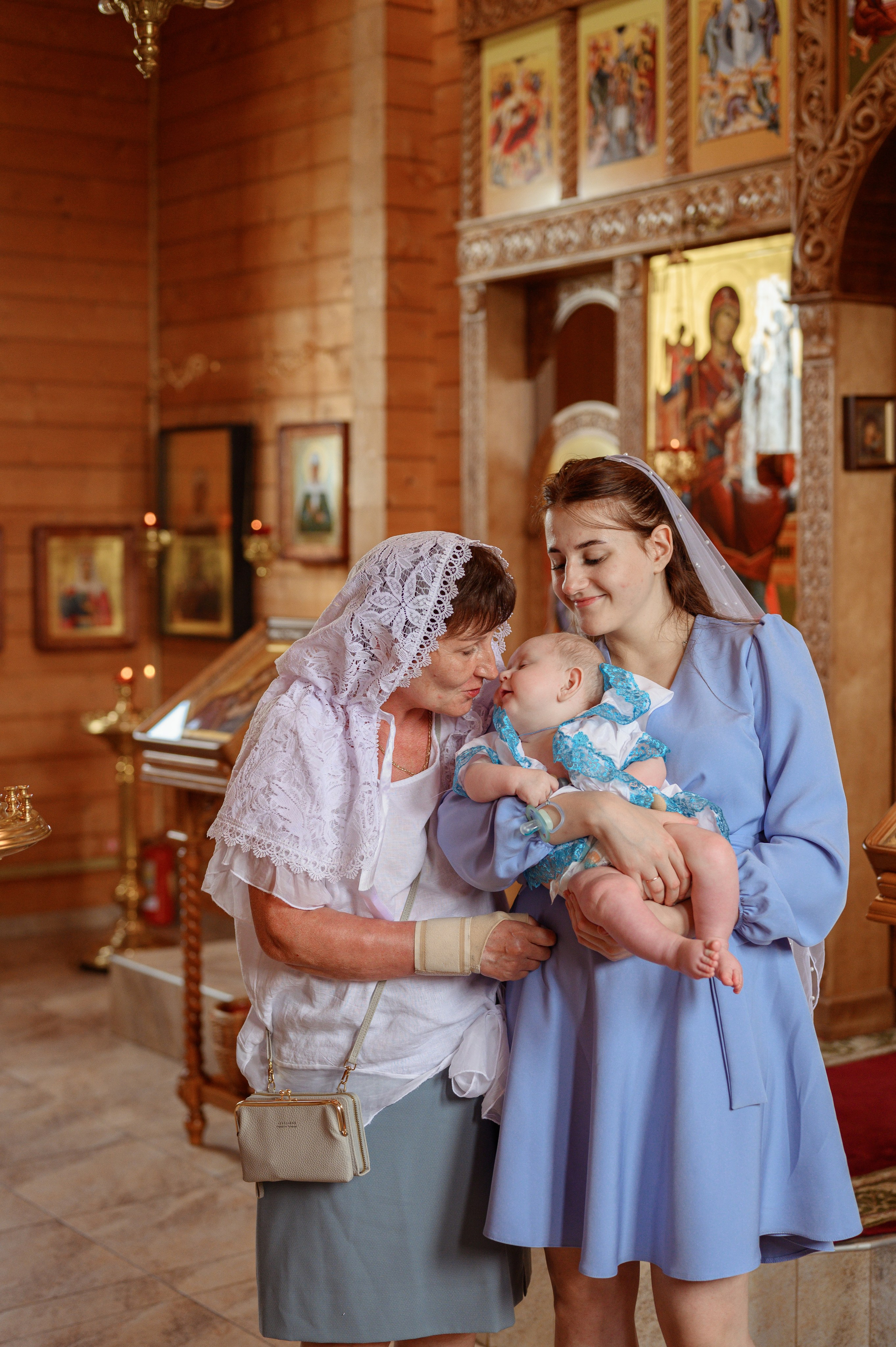 Крещение Мирочки и Дамирчика. Детский и семейный фотограф Ирина Гладких