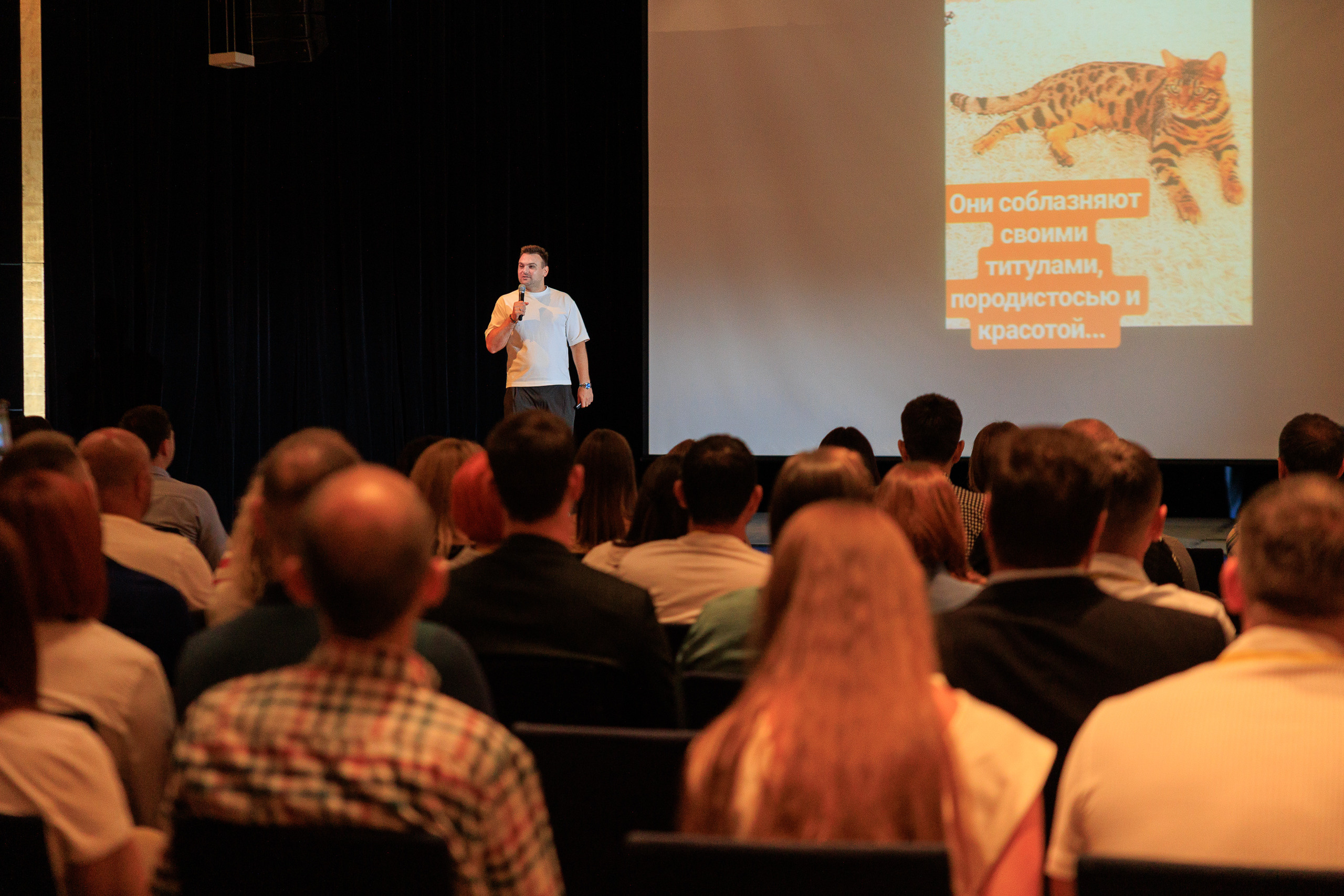 Фотограф на корпоратвиное мероприятие. Контент для бизнеса в Екатеринбурге Полдень Медиа