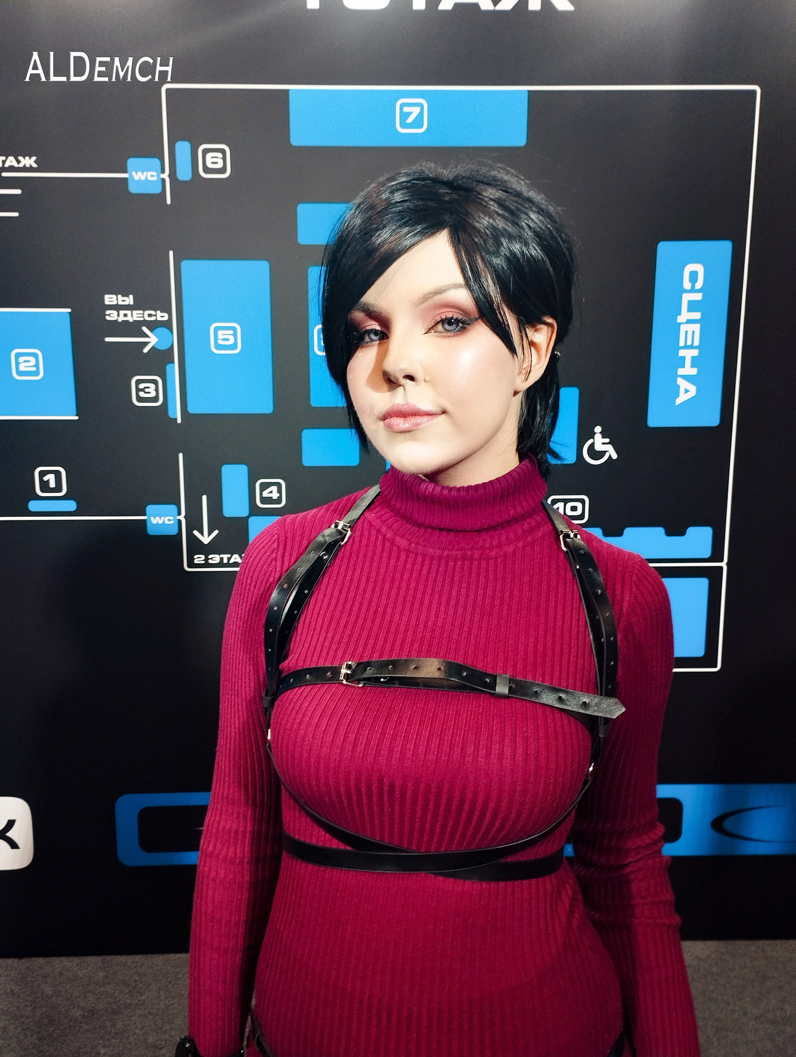 Resident Evil картинки персонажей игры и косплей фото