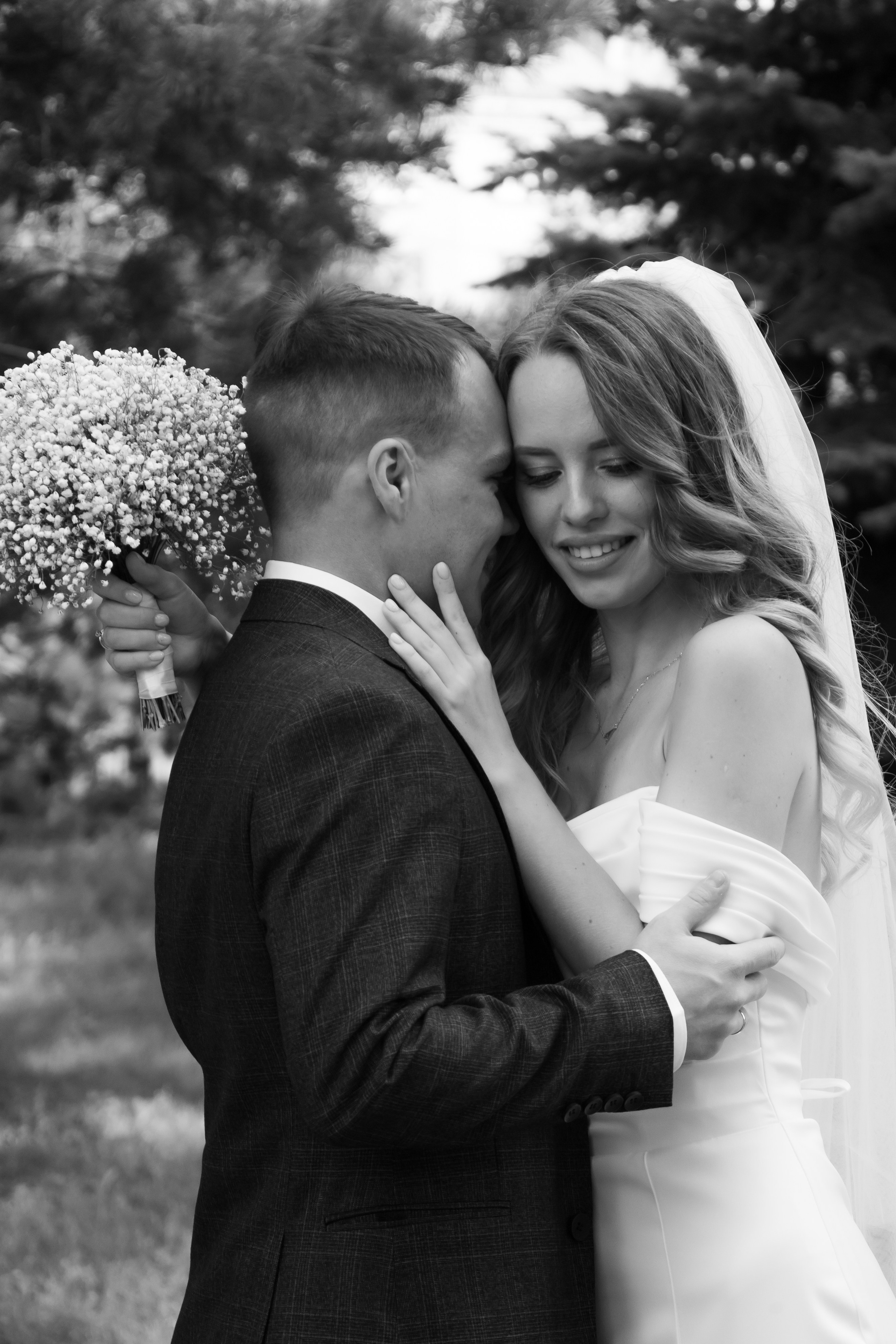 Фотограф свадебный, репортажный, индивидуальный, фото для маркетплейсов, брендов, автосалонов