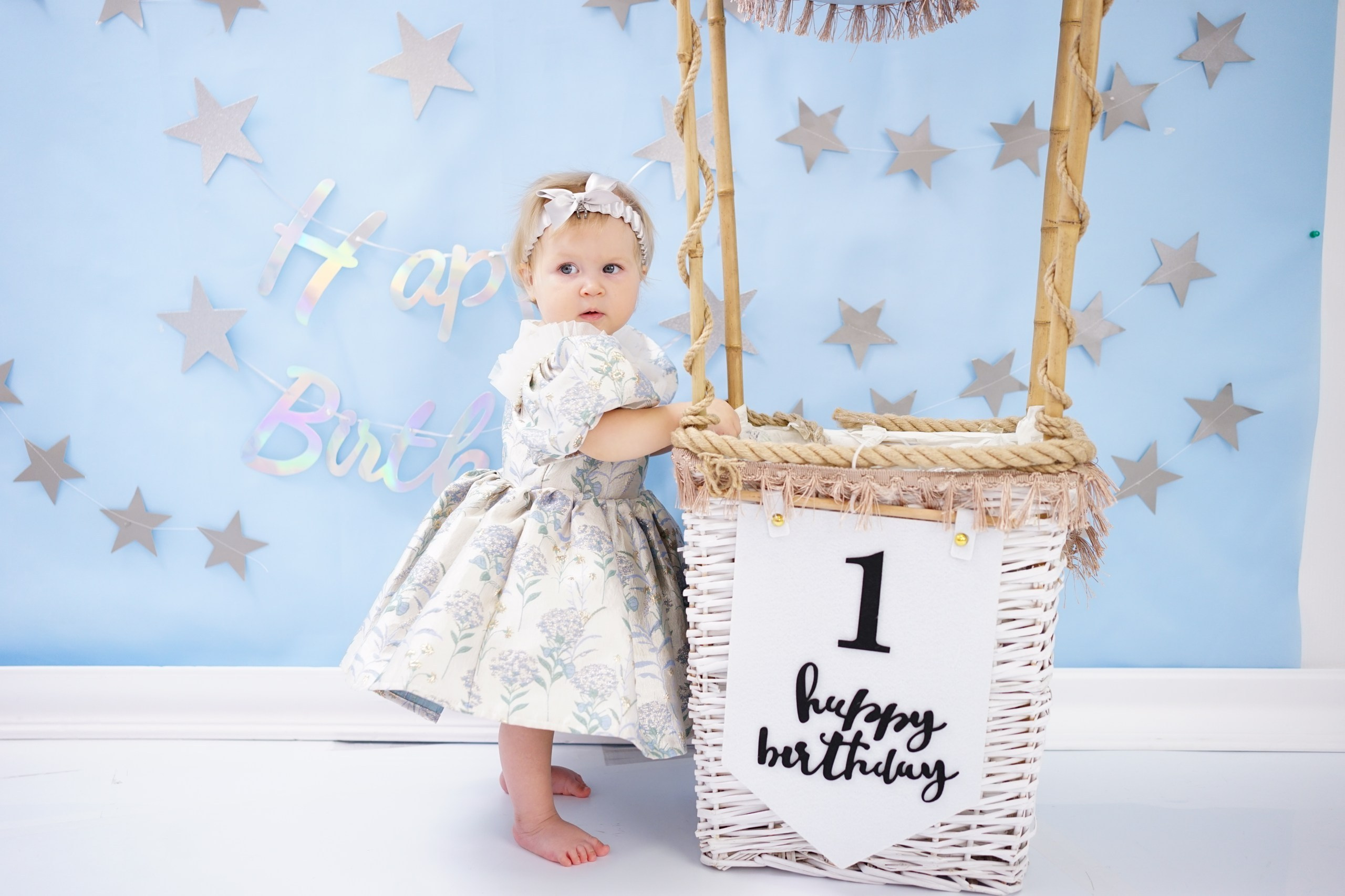 Фотоссесия на Годик для Девочки. Детская Фотостудия ГОДОВАСИКИ в Санкт-Петербурге фотосесия на годик