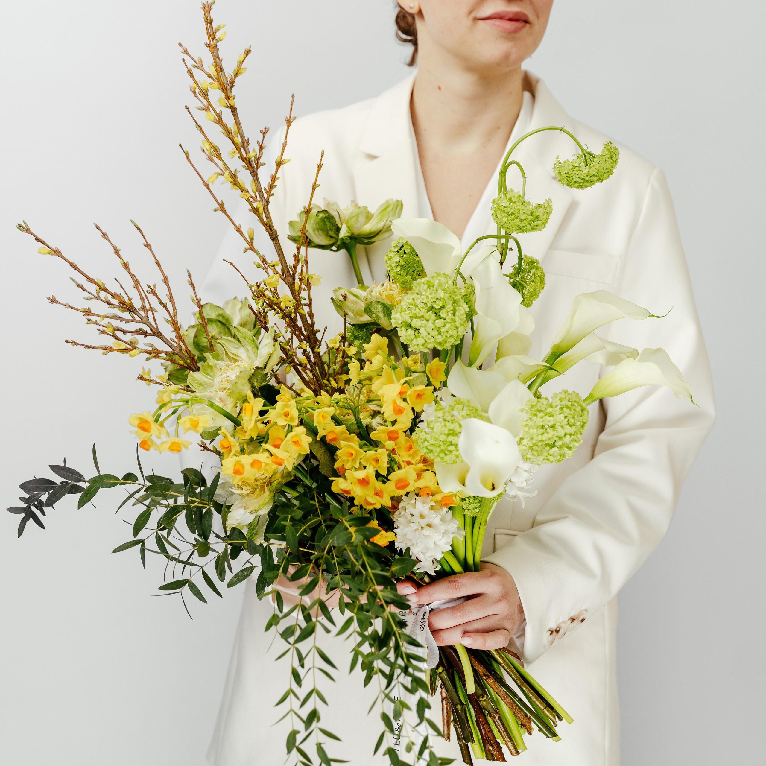 Контент съемка для цветочного салона. Фотограф для бизнеса Константин Брусницын в Екатеринбурге