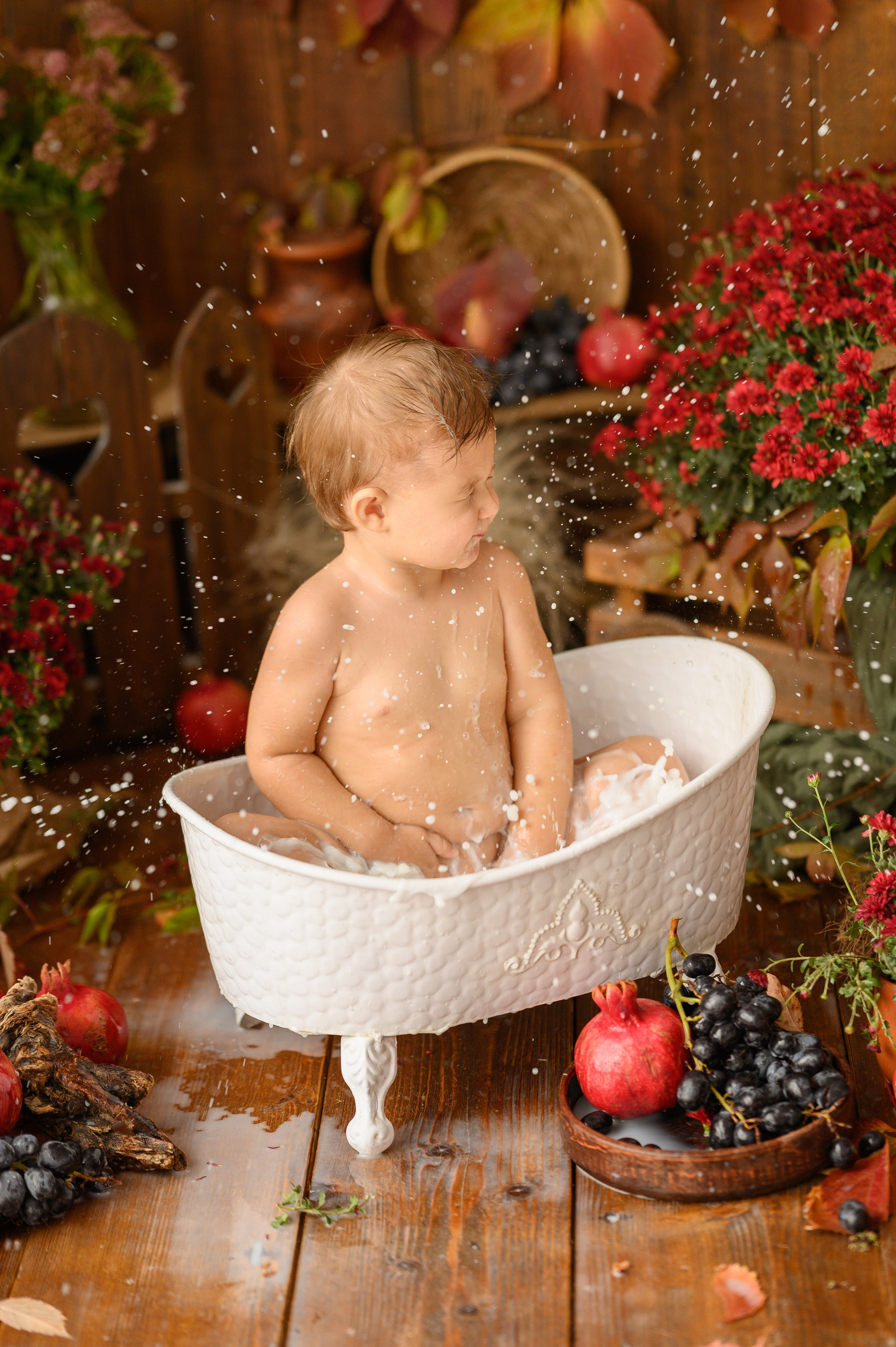 Коля и гранаты-виноград. Детский и семейный фотограф Ирина Гладких