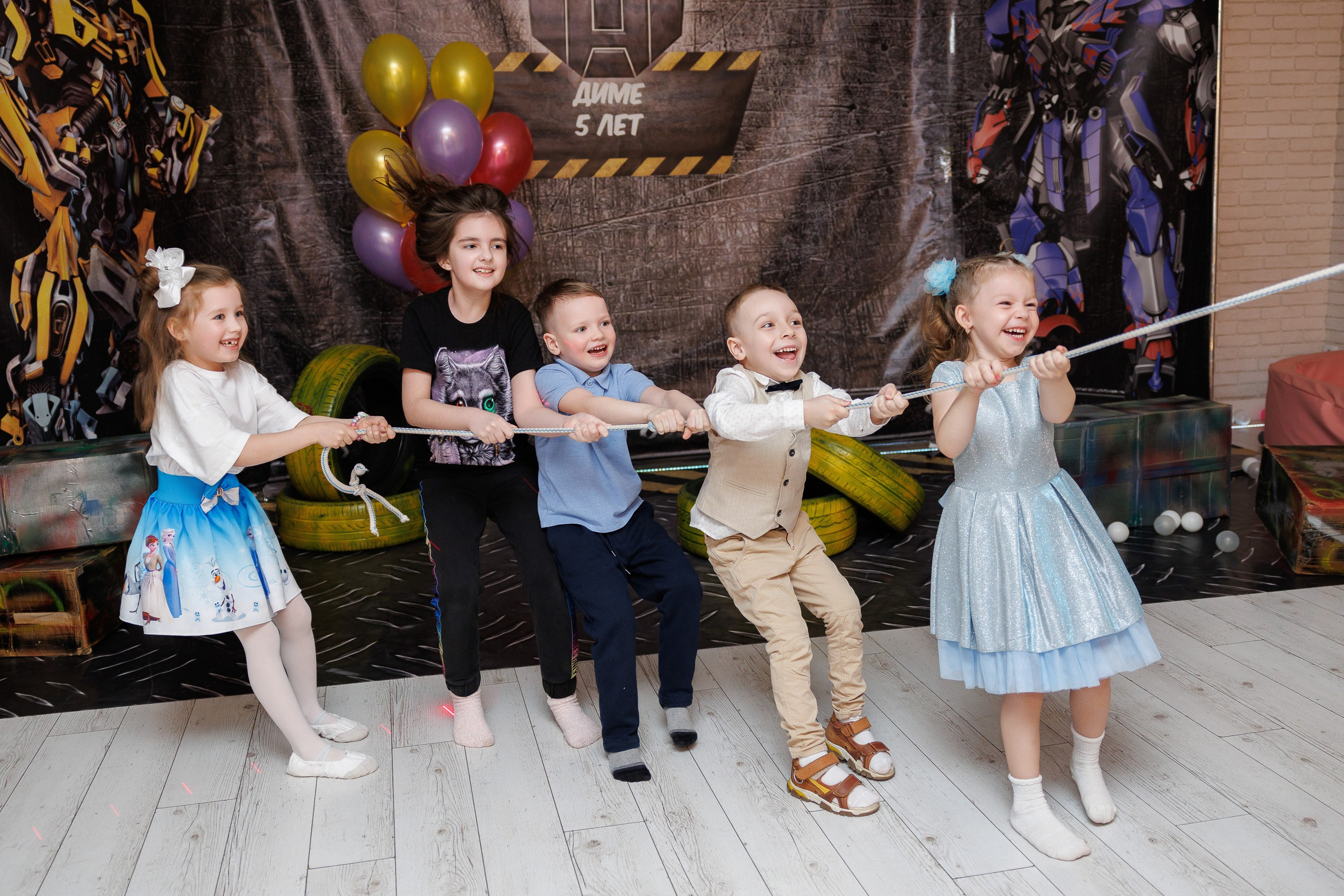 Детский день рождения в студии «Ромашка» в Оренбурге — Трансформеры
