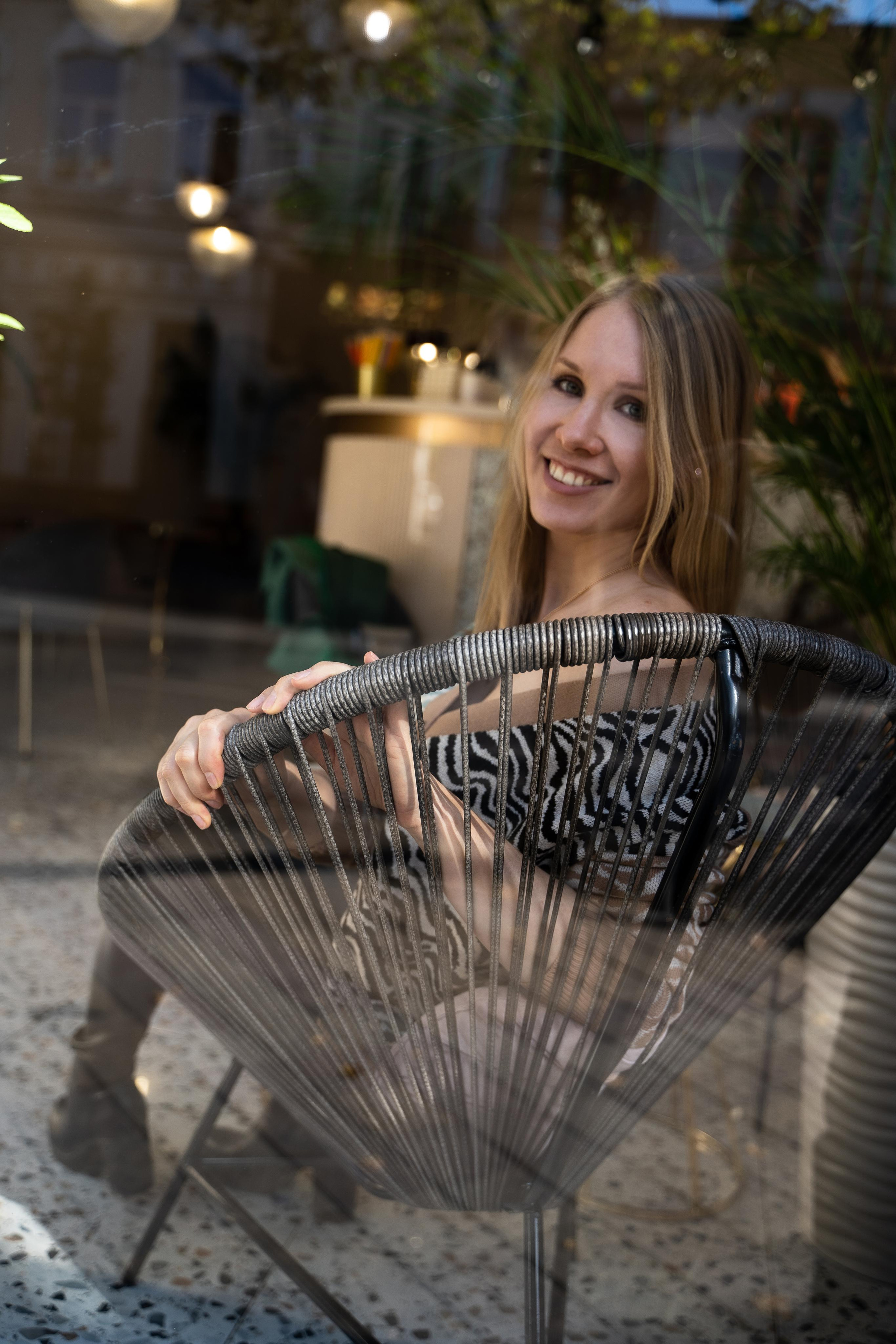 Контент-съемка для копирайтера Кати. Фотограф для маркетплейсов Wildberries и Ozon | Предметная и фуд-съёмка, инфографика и видео для брендов — Анастасия Супрунова