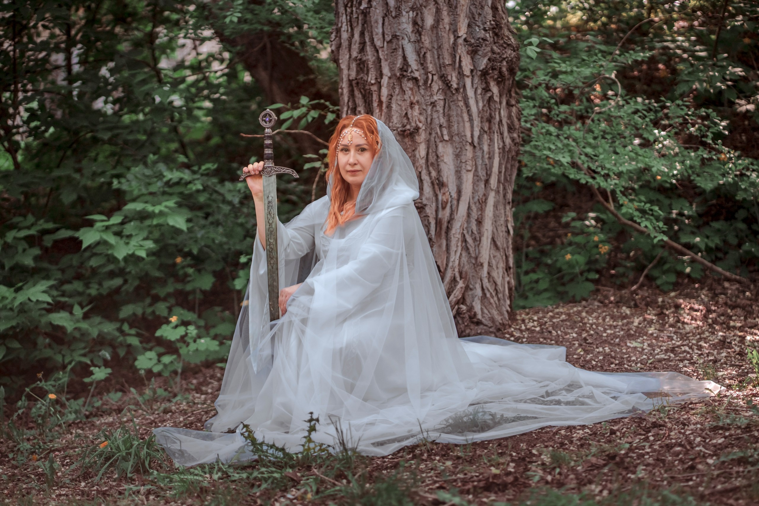 Защитница леса, летняя фотосессия в Екатеринбурге в парке