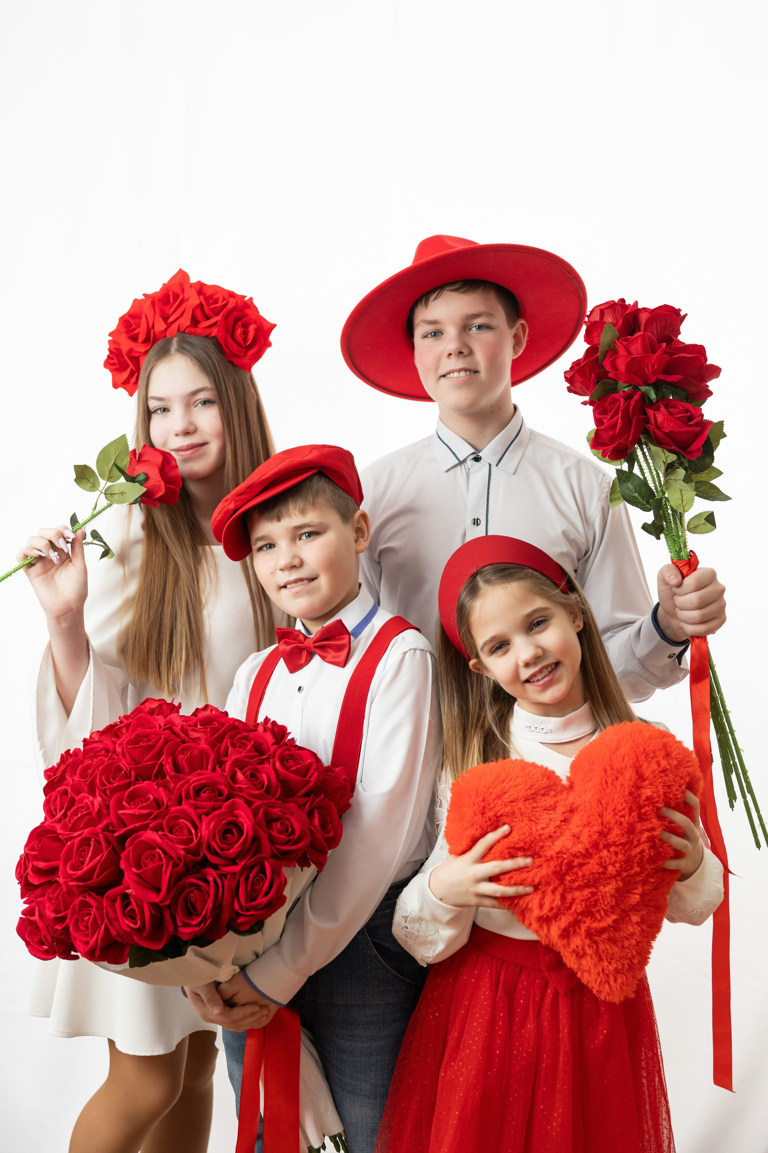 Новости. Выпускные фотоальбомы в Коломне. Валерий и Светлана Щавелевы