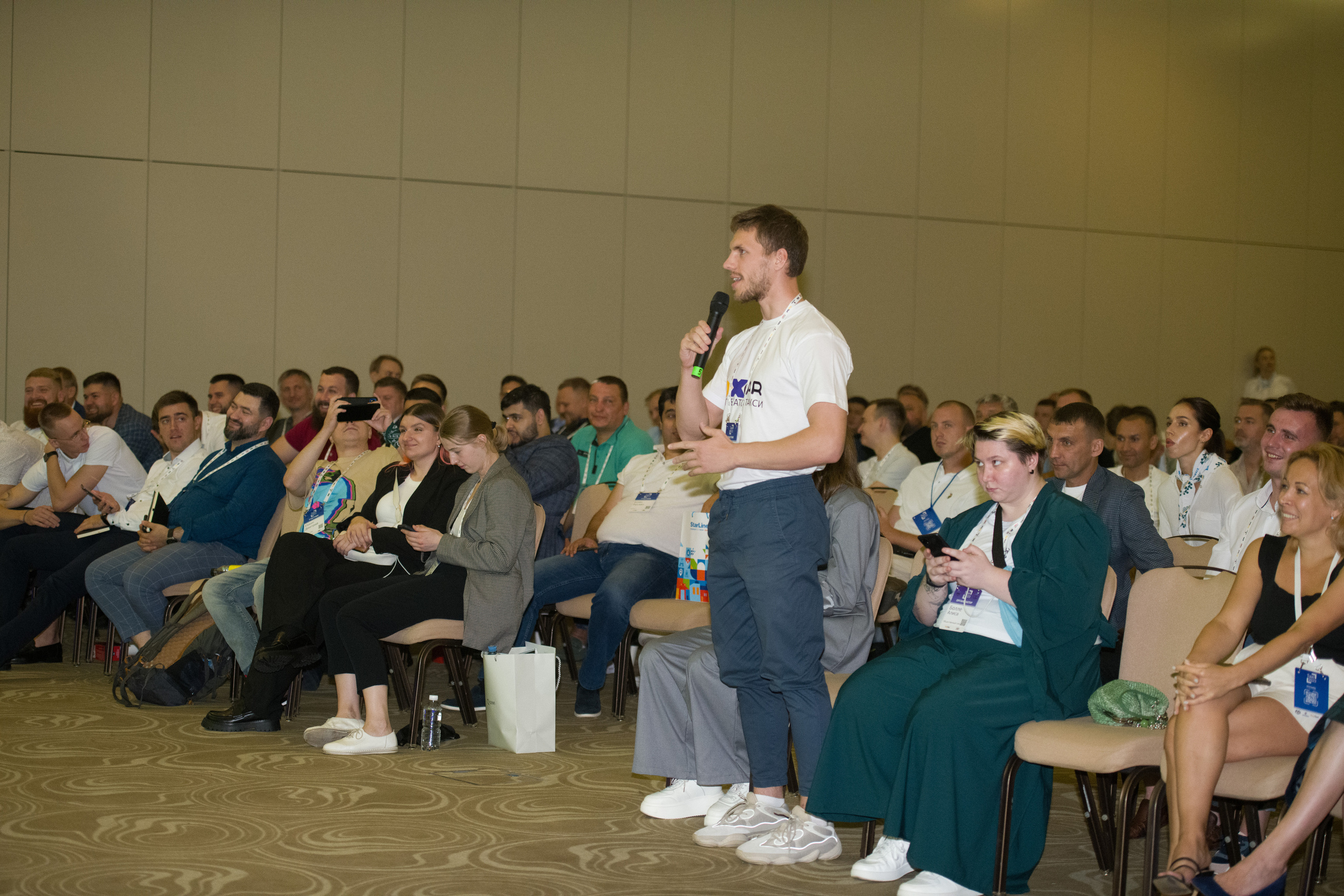 Фоторепортаж с научно практической конференции Taxi-2023. Профессиональная фотосъемка. Ростов-на-Дону