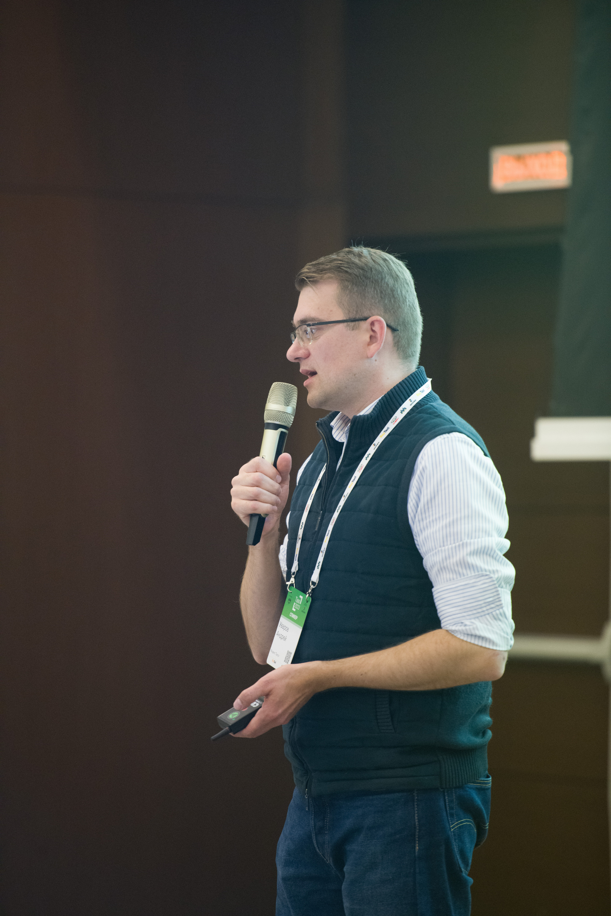 Фоторепортаж с научно практической конференции Taxi-2023. Профессиональная фотосъемка. Ростов-на-Дону