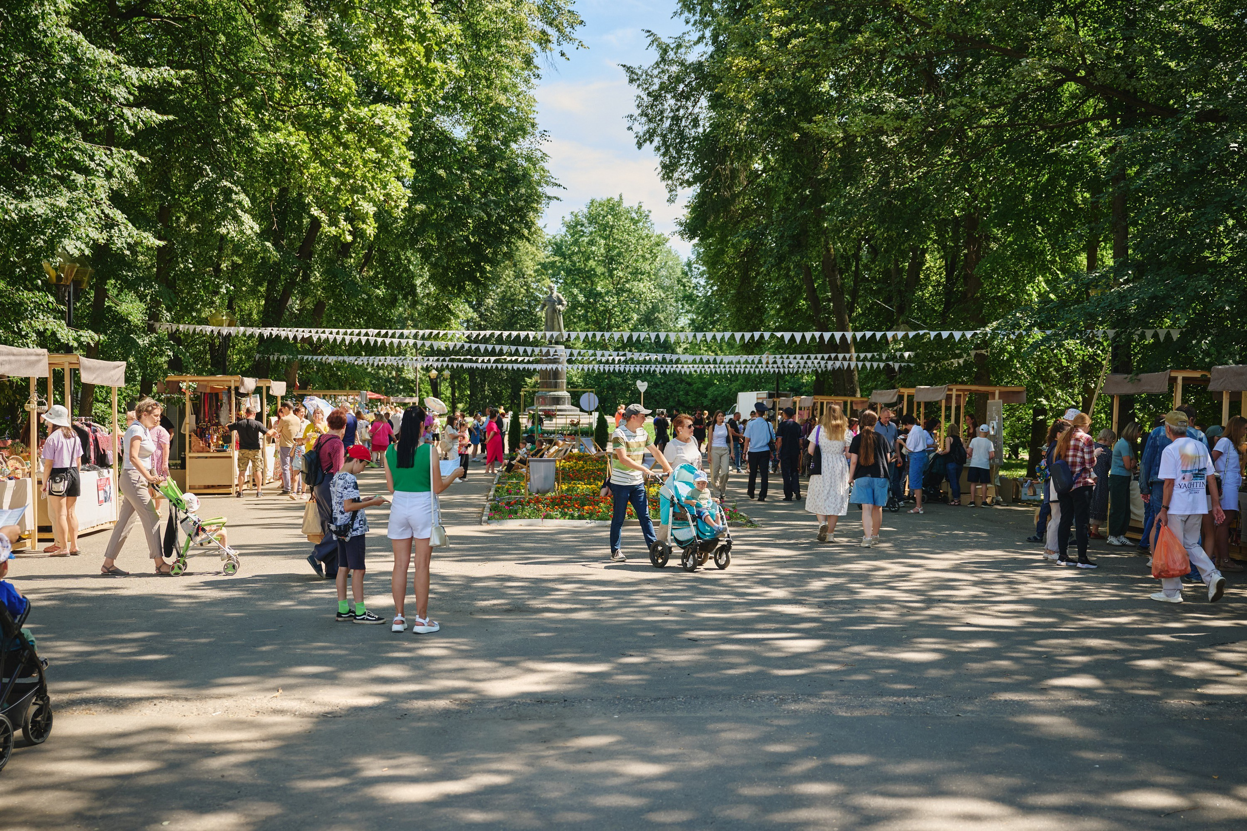 Ива фест 2025. Фотограф в Иваново: Каталожная съемка одежды и постельного белья, Wildberries