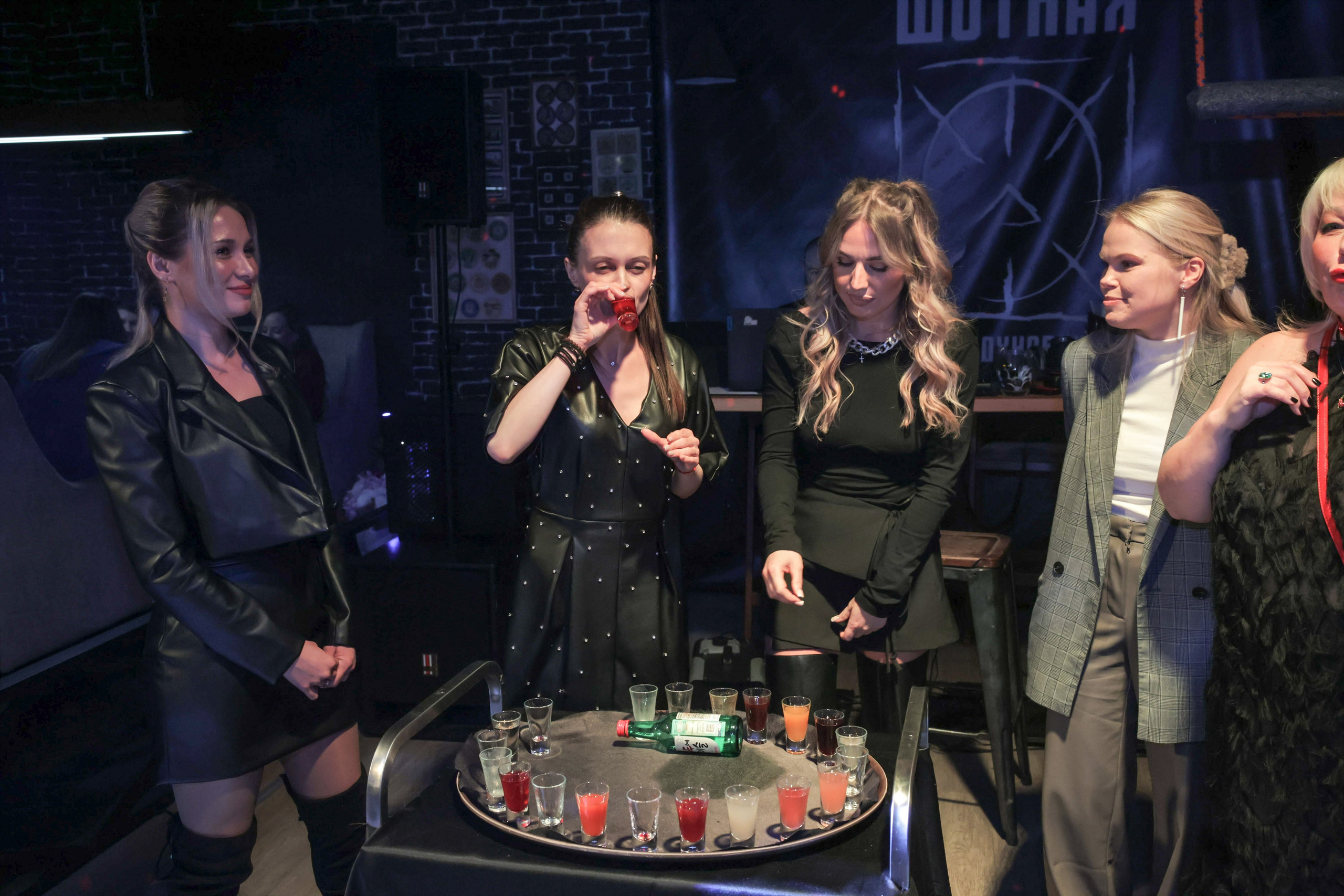 ДЕНЬ РОЖДЕНИЯ «ШОТНОЙ». ШОТНАЯ бар вдохновения в Магадане