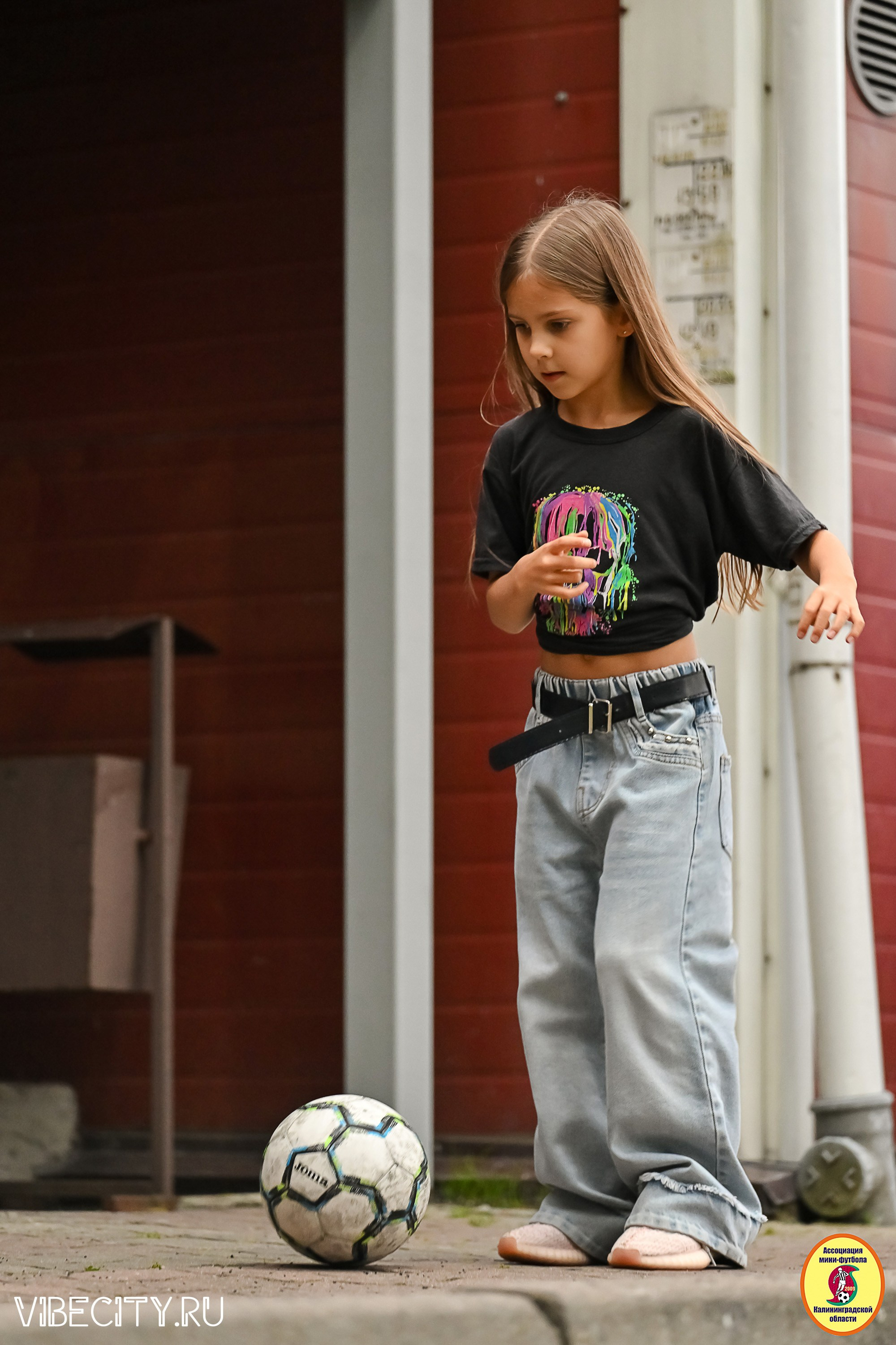 ИГРЫ МИНИ-ФУТБОЛЬНОЙ И КОРПОРАТИВНОЙ ЛИГИ. VIBECITY.RU Вайб Сити Ру Фоторепортажи Фотоотчеты Калининград