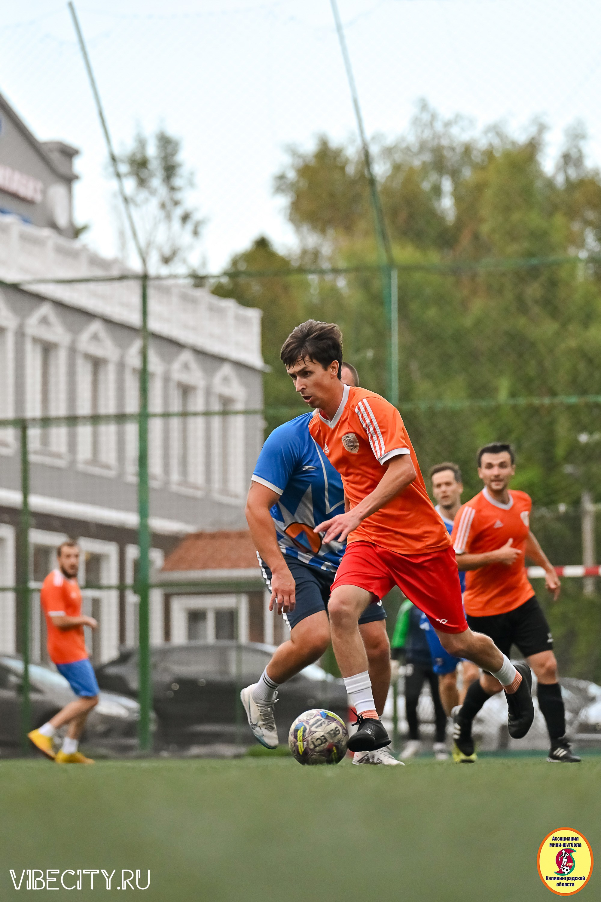 ИГРЫ МИНИ-ФУТБОЛЬНОЙ И КОРПОРАТИВНОЙ ЛИГИ. VIBECITY.RU Вайб Сити Ру Фоторепортажи Фотоотчеты Калининград