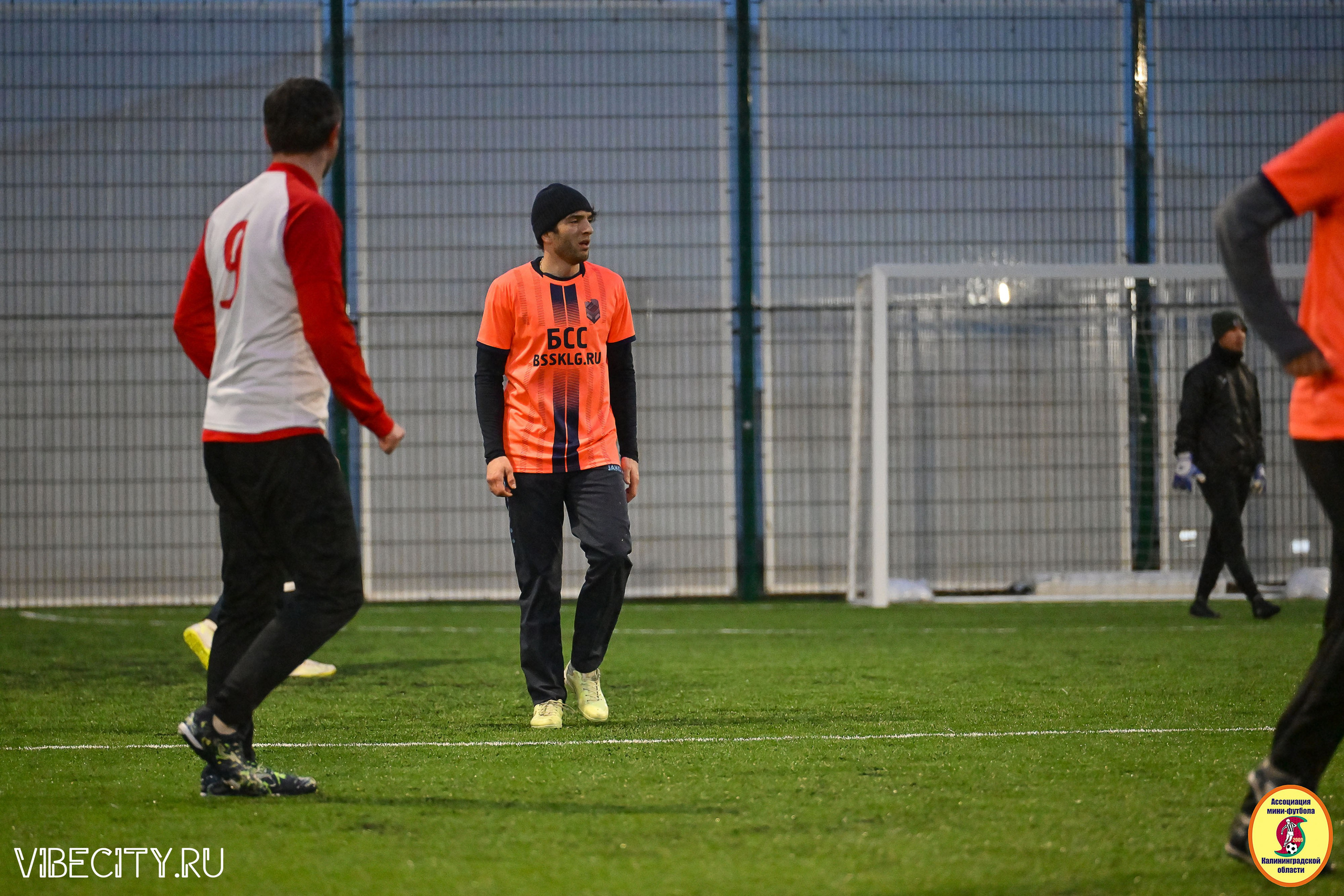 ИГРЫ МИНИ-ФУТБОЛЬНОЙ ЛИГИ. VIBECITY.RU Вайб Сити Ру Фоторепортажи Фотоотчеты Калининград